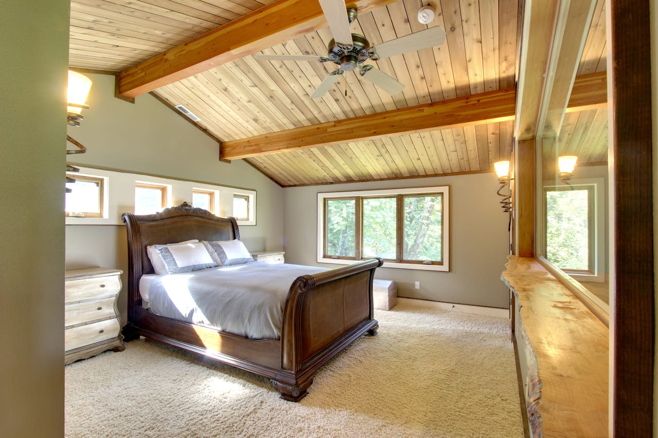 Cascadia Tree House 4 BD Vacation Rental in Washougal, WA Vacasa