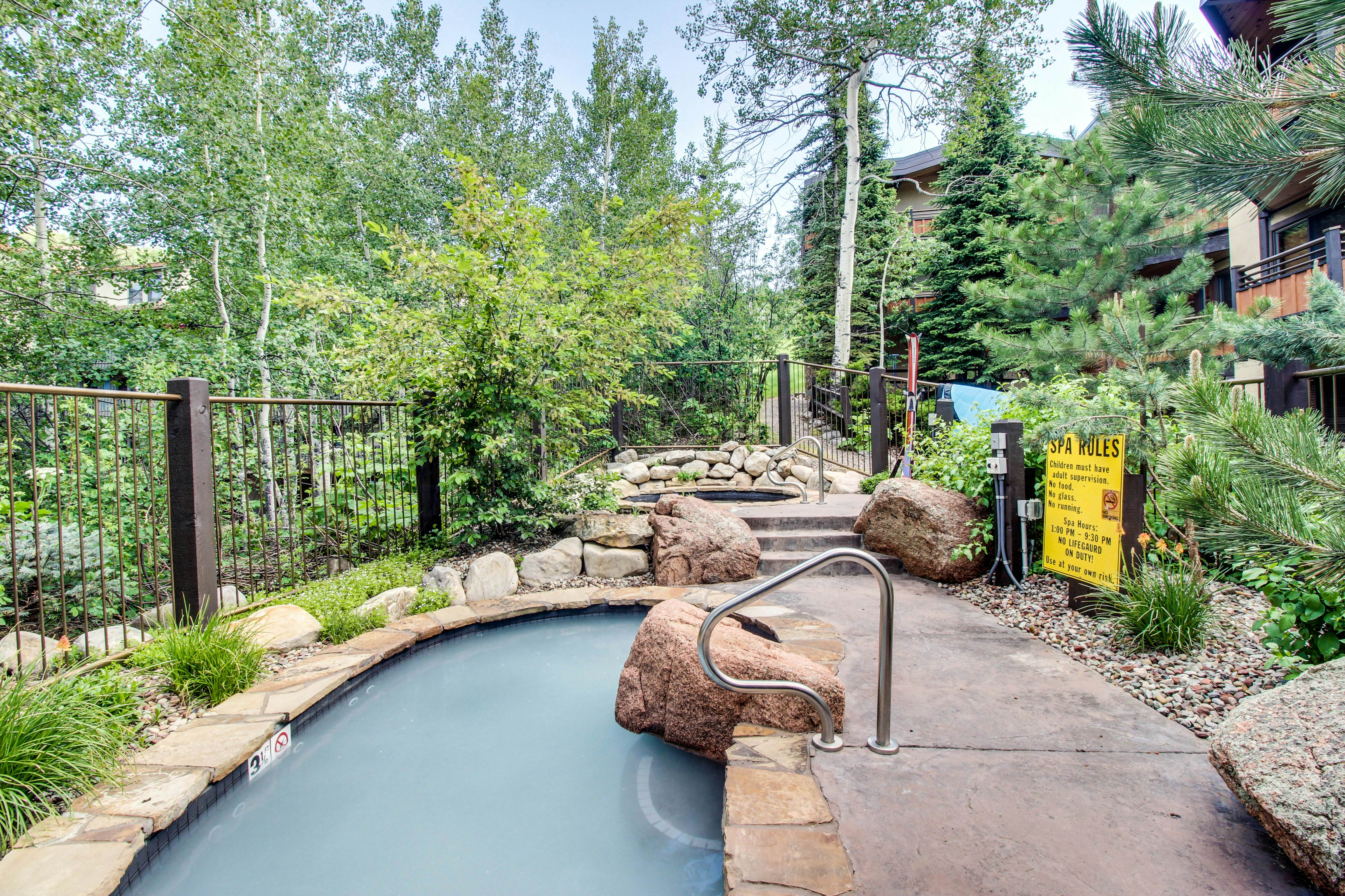 Cozy Slopeside Condo