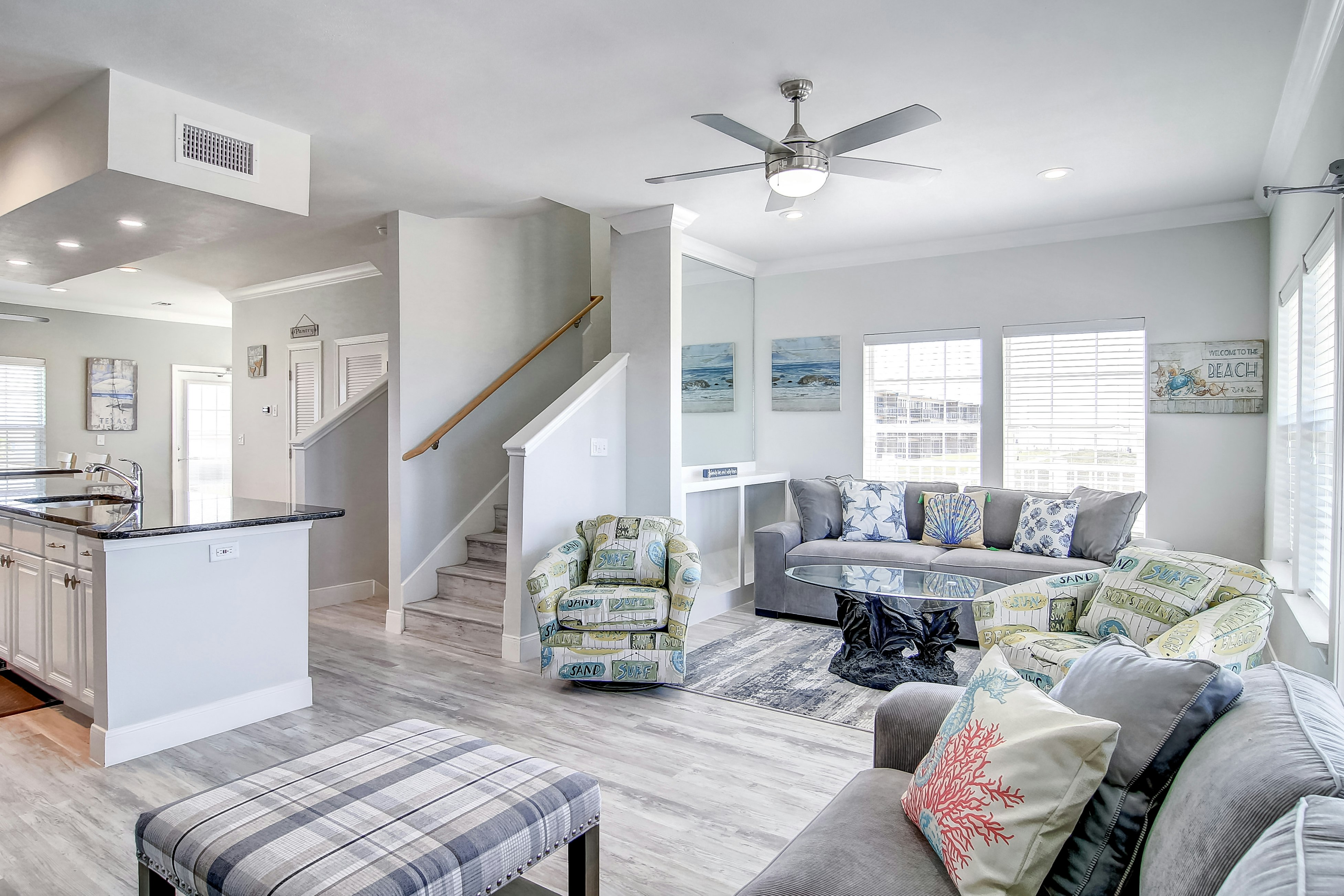 Pathway to the Sea 14838