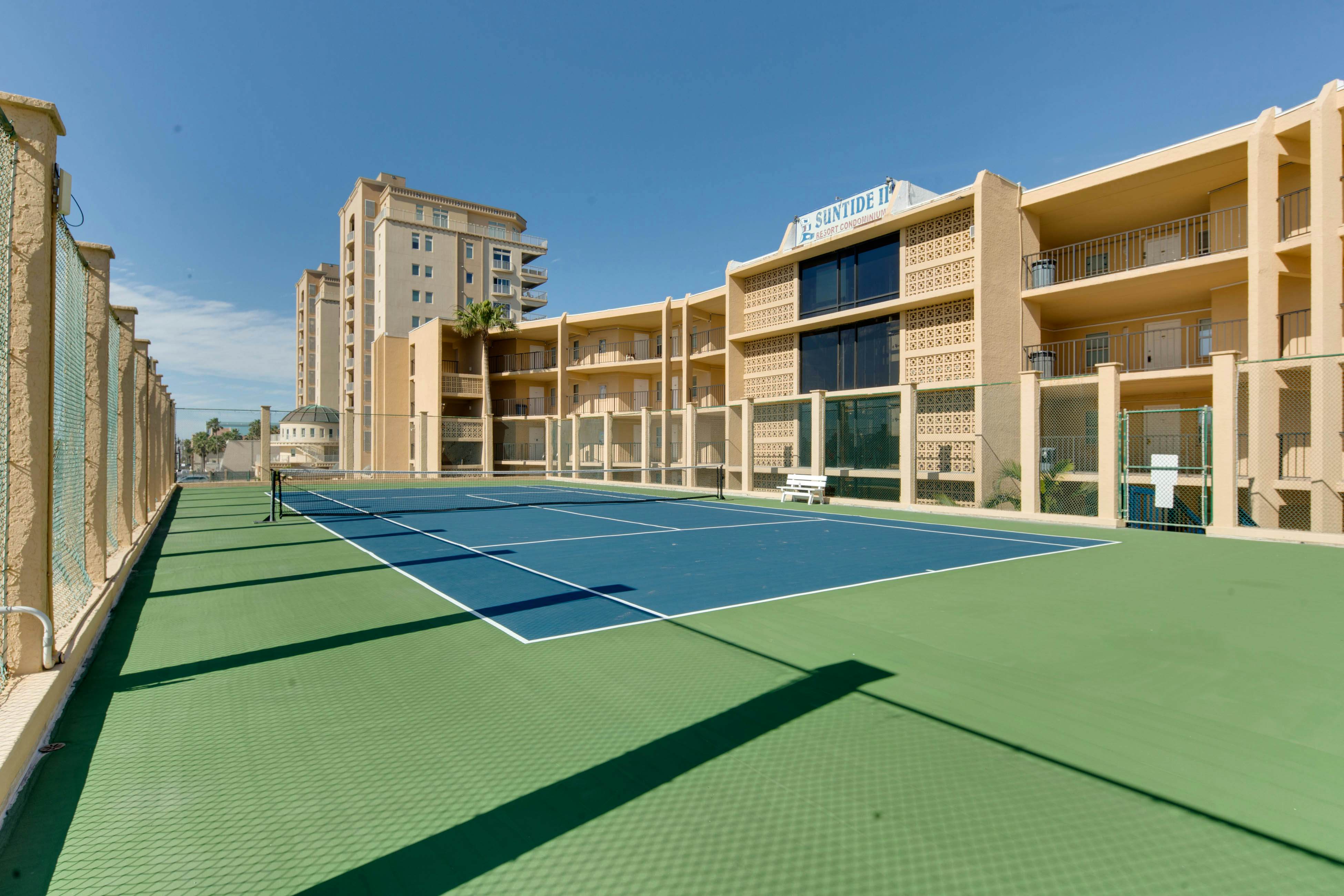 Suntide II Condominiums #306