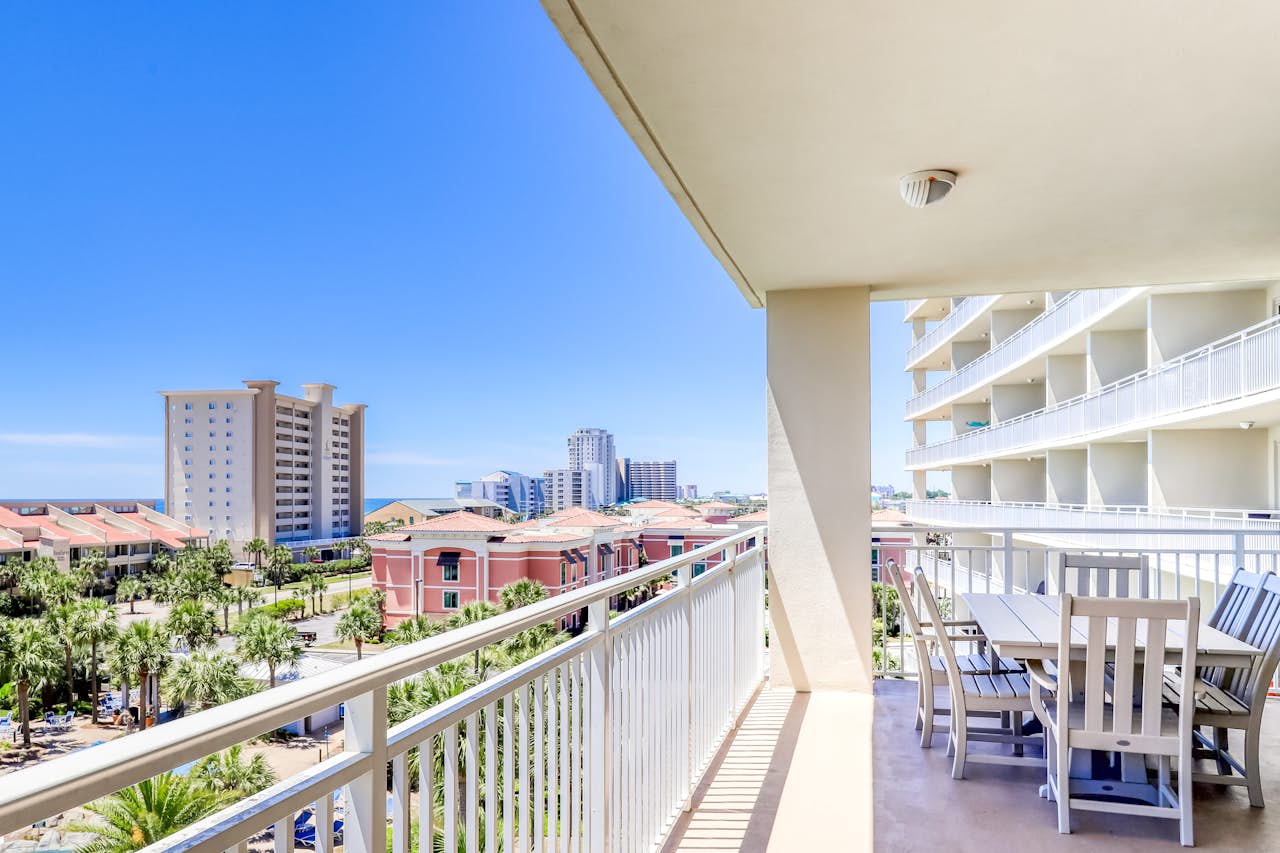 Sterling Shores 512 3 BD Vacation Rental in Destin, FL Vacasa