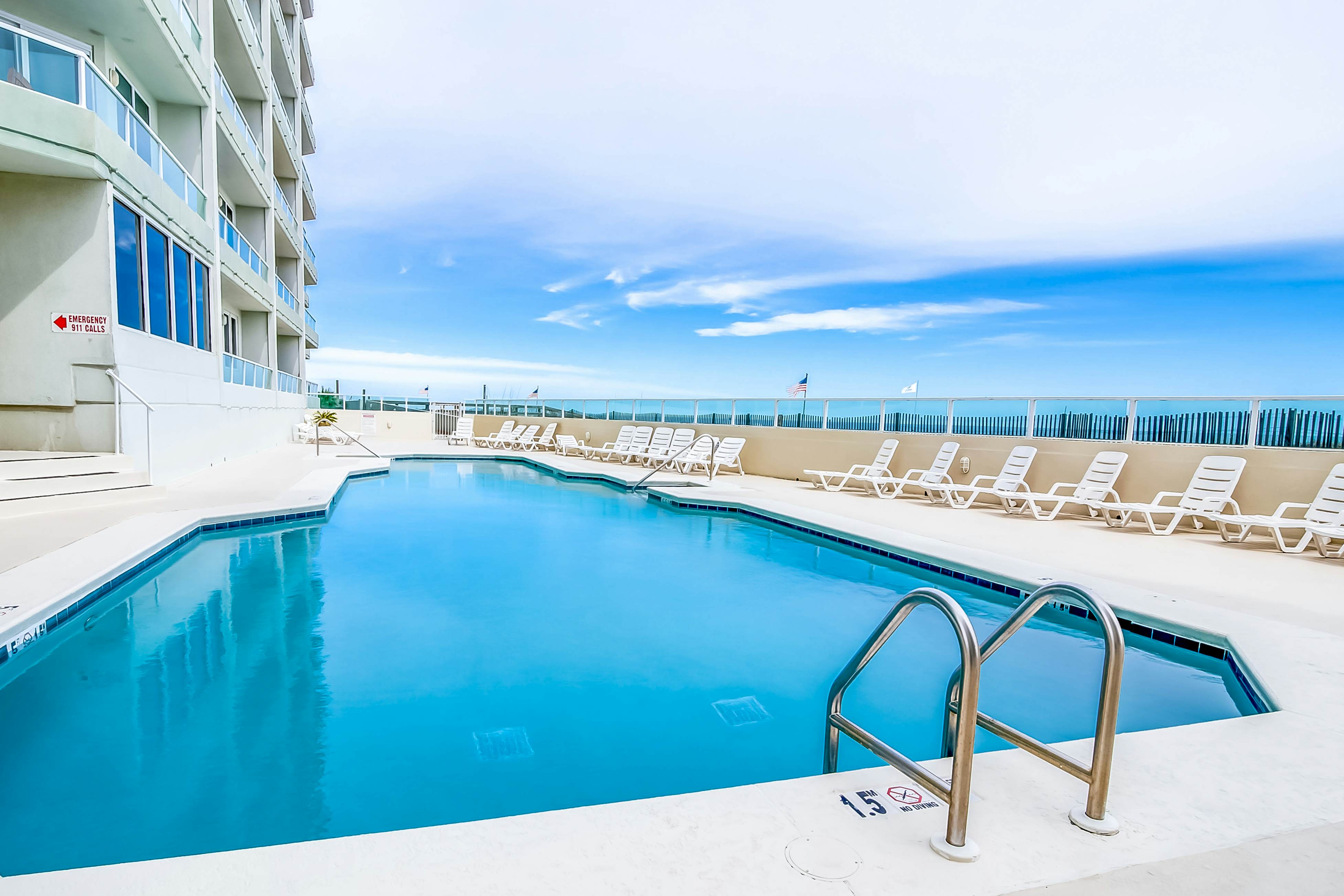 Silver Beach 801 3 Bd Vacation Rental In Orange Beach Al Vacasa 7075