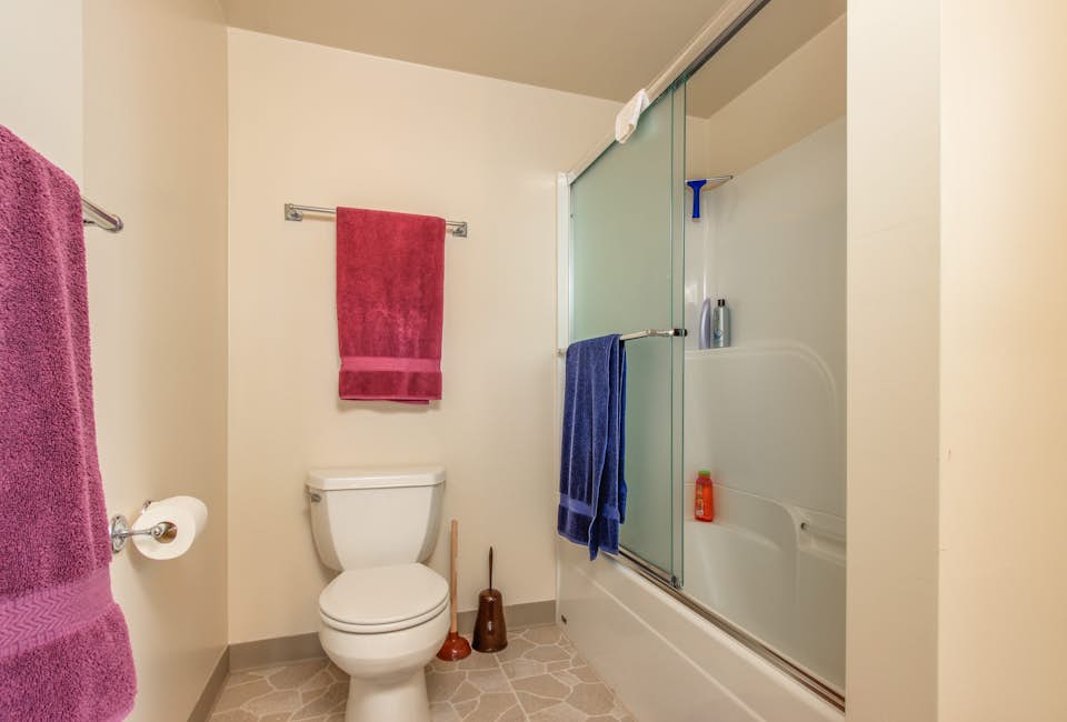 4 Sisters Beach Getaway 3 BD Vacation Rental in Gleneden Beach, OR