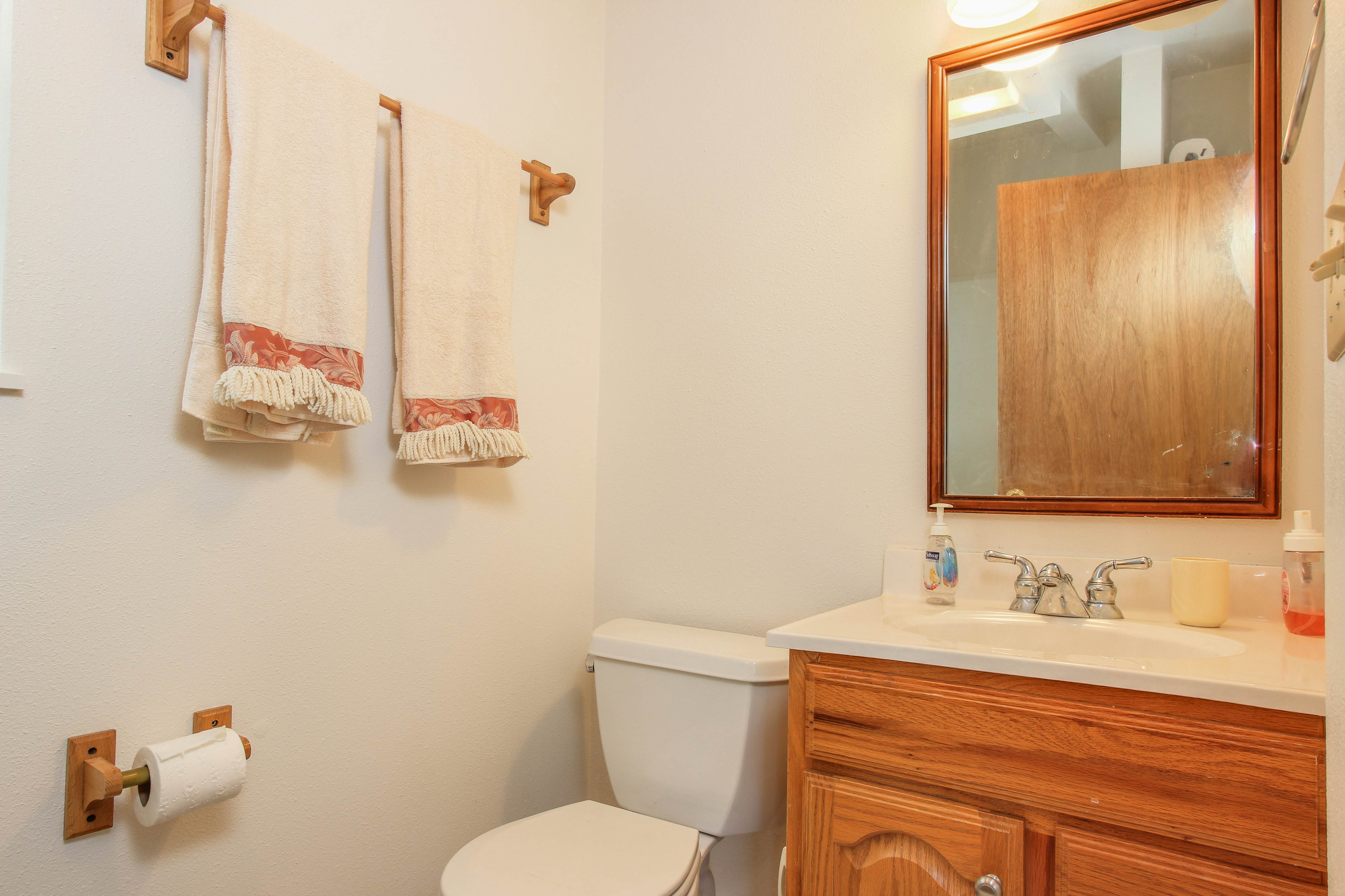 4 Sisters Beach Getaway 3 BD Gleneden Beach, OR Vacation Rental Vacasa