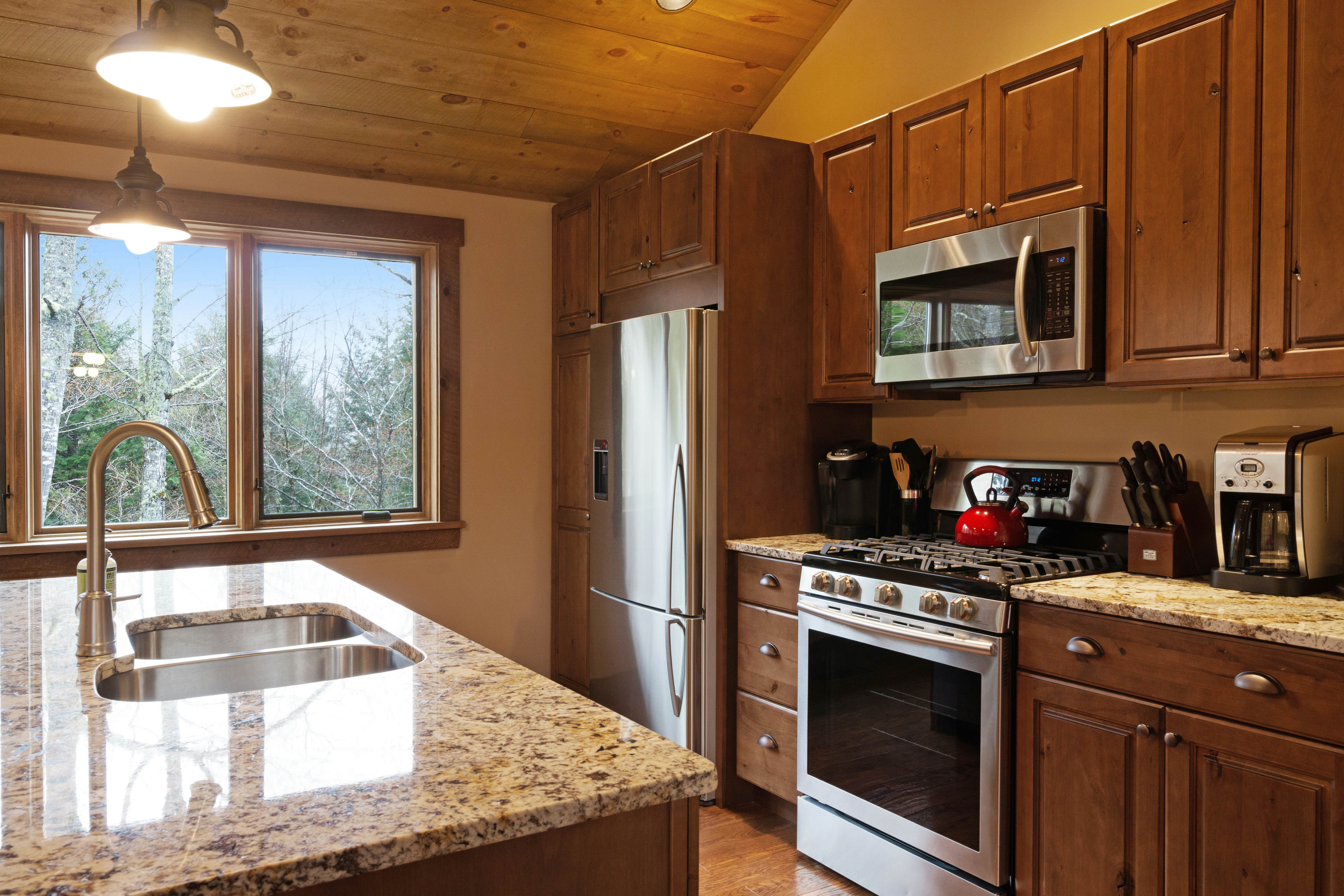 Mountain Estate Family Getaway