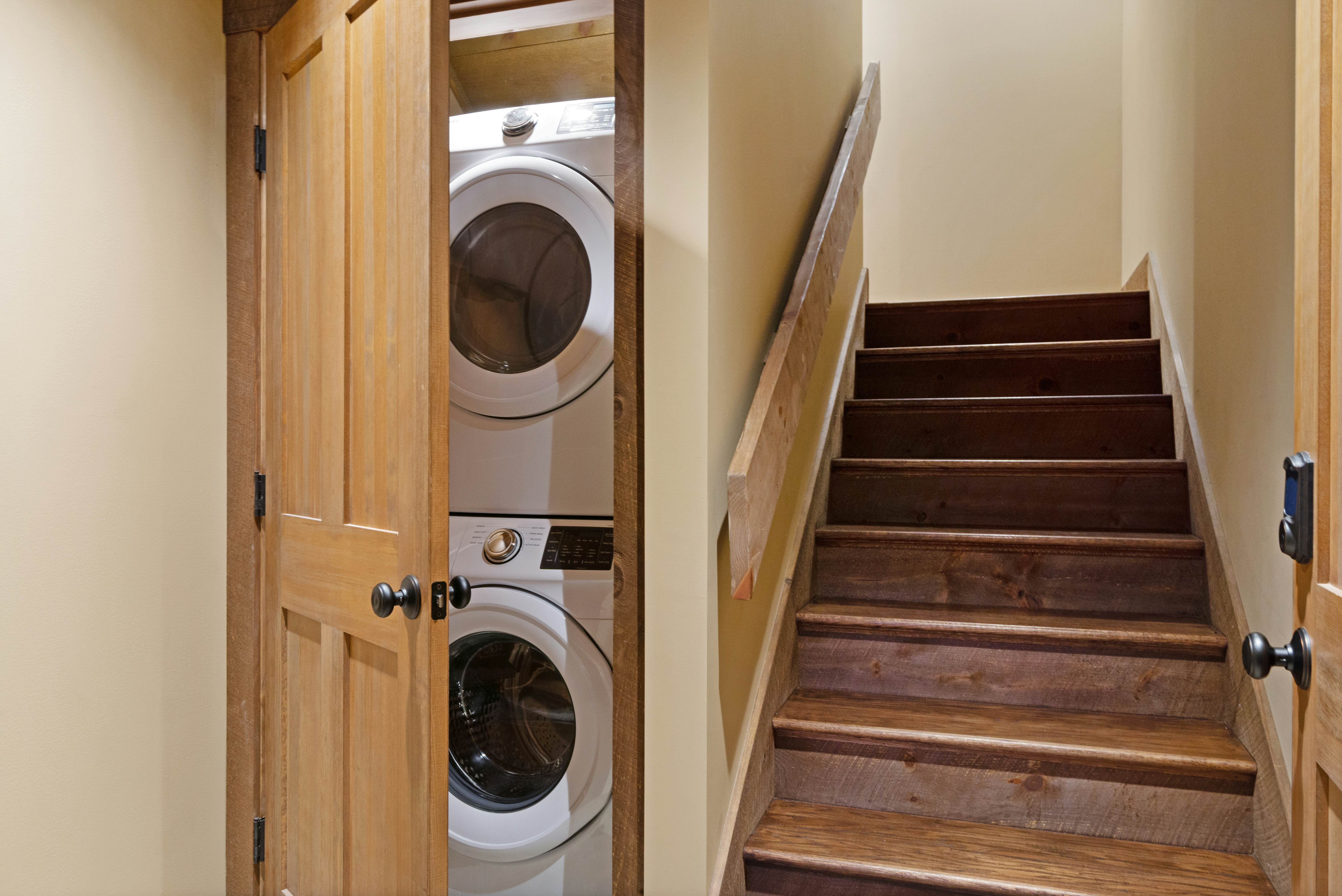 Mountain Estate Family Getaway