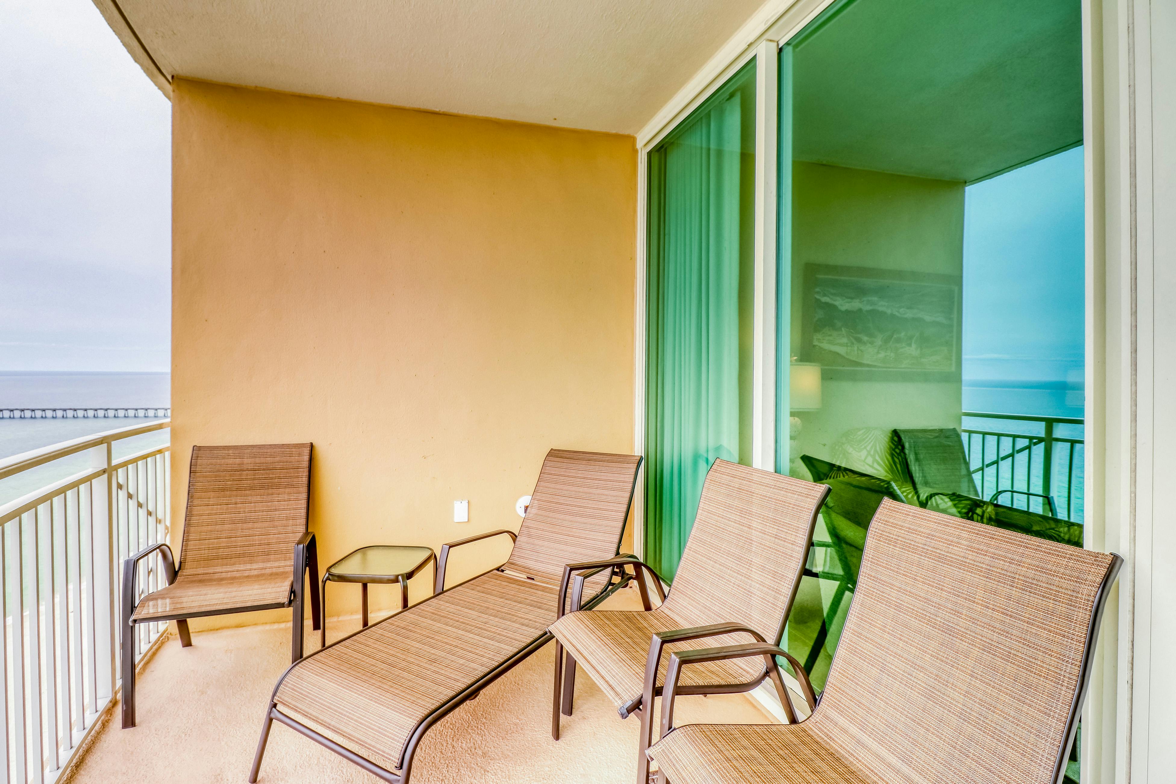 Aqua Resort Panama City Beach Condos Vacasa