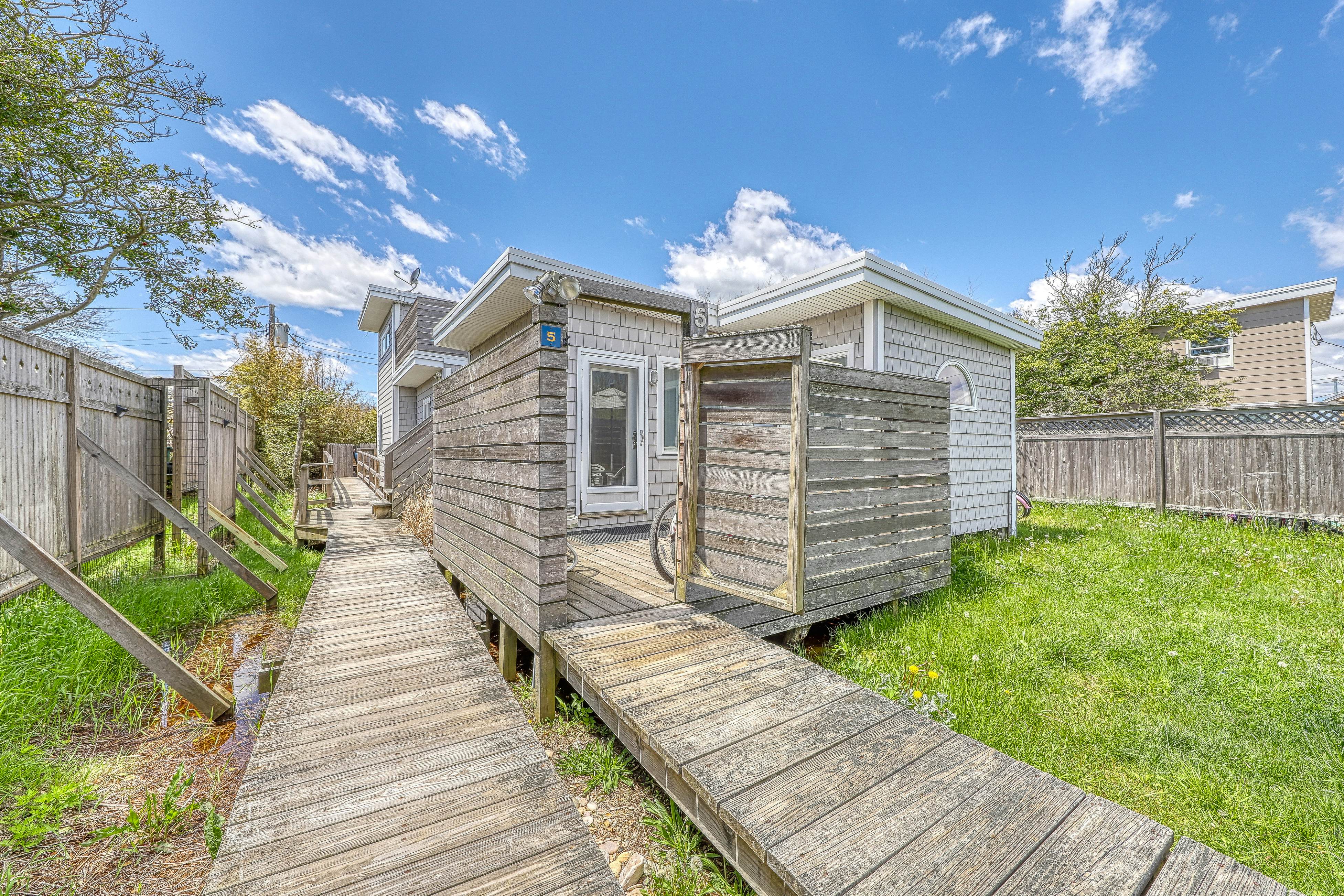 The Surfcomber Unit 1