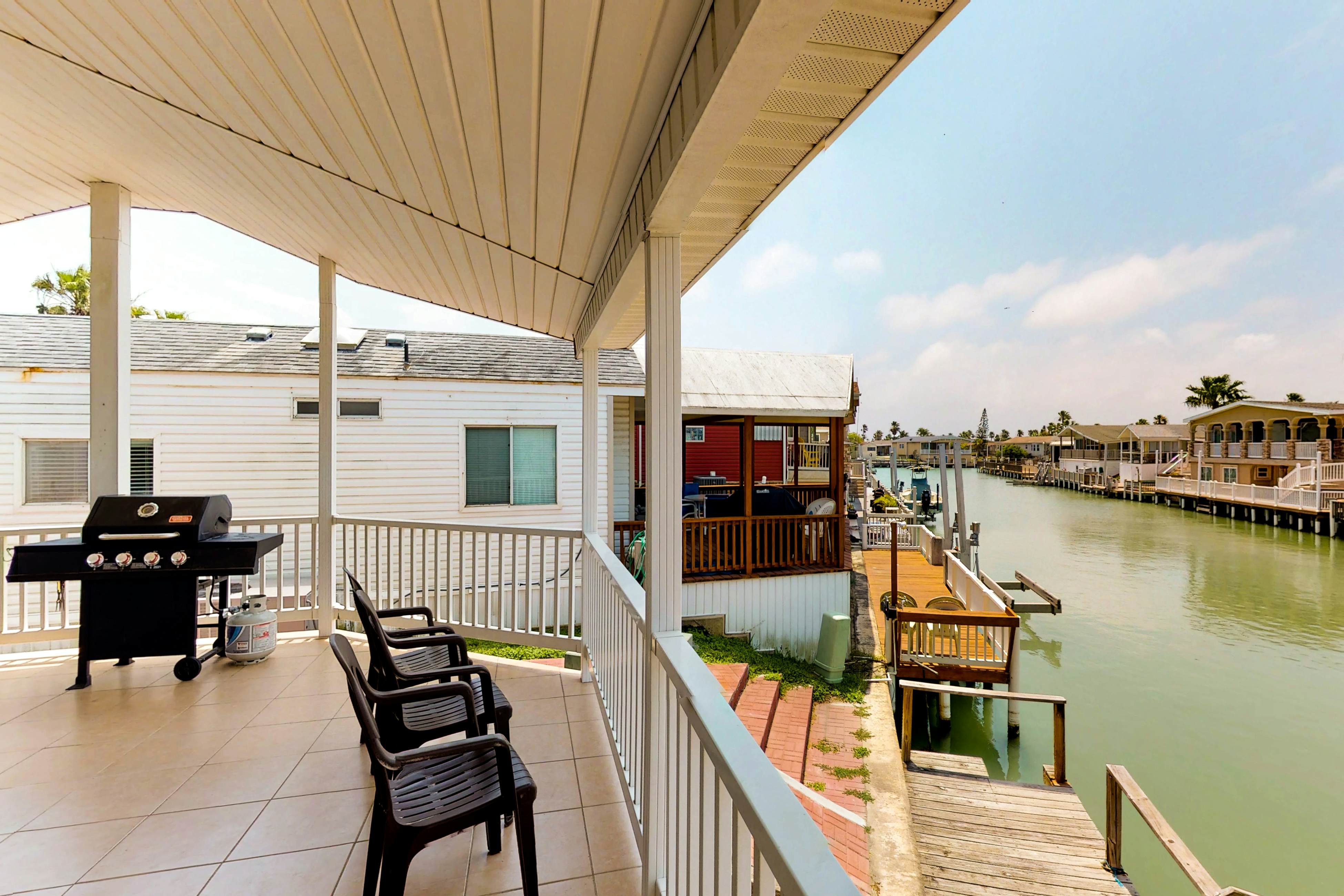 Long Island Village 214 2 BD Port Isabel, TX Vacation Rental