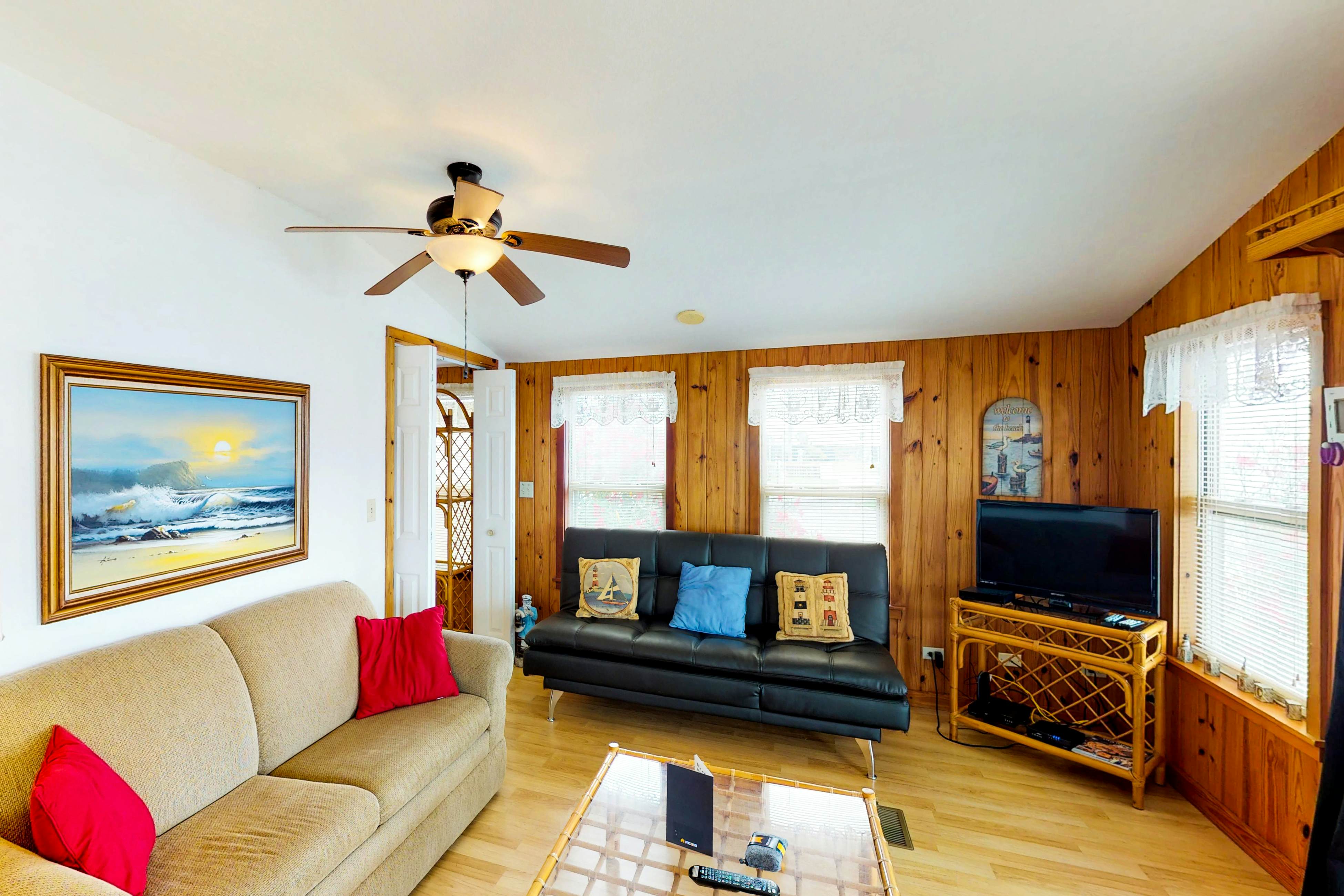 Long Island Village 214 Bonnet