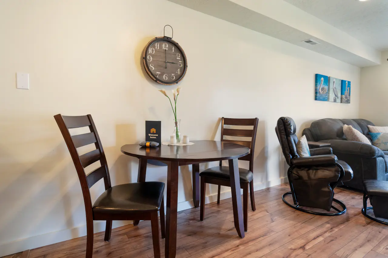 Harbor Village 14Plex Condo 120 1 BD Vacation Rental in Garden City