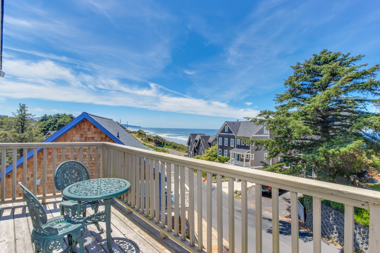 Anchor Away at Lincoln City 3 BD Vacation Rental in Lincoln City, OR