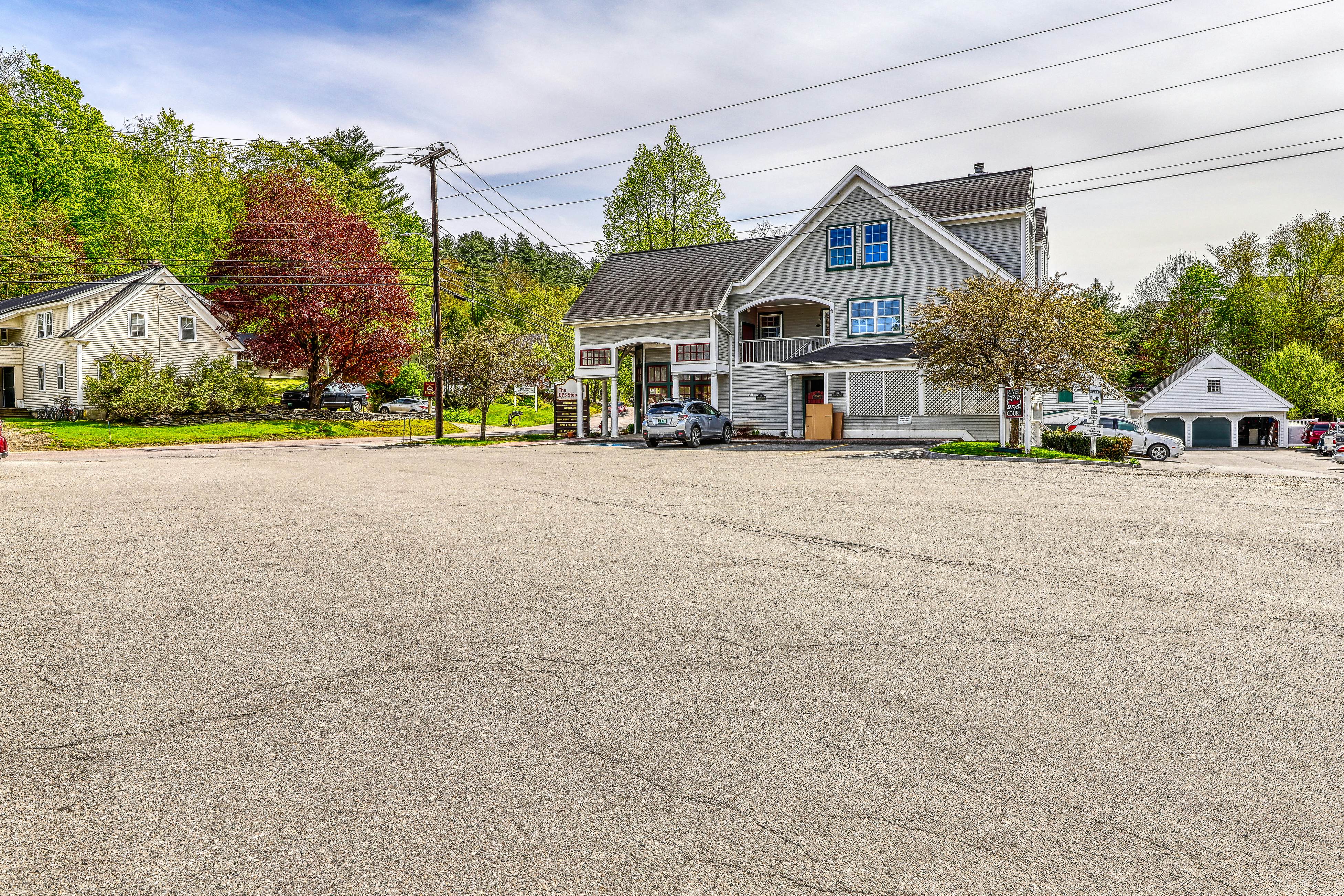 Cozy Stowe Village Retreat