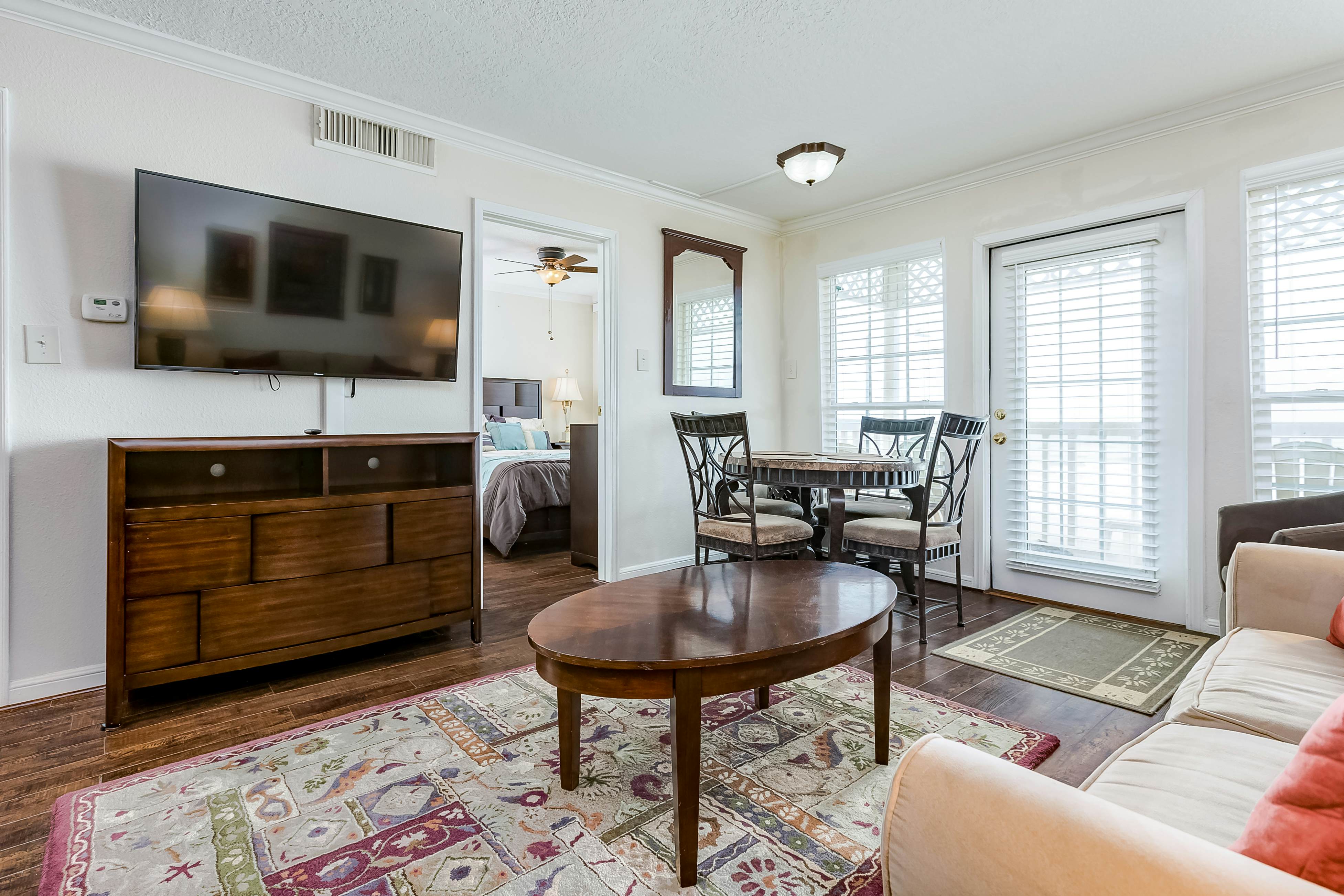 Victorian Condos Victorian 1305 3 BD Galveston, TX Vacation Rental