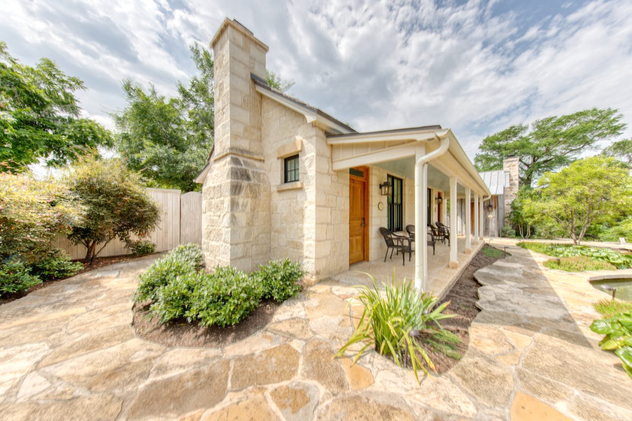 The Blacksmith Quarters on Barons Creek The Louise 1 BD Vacation
