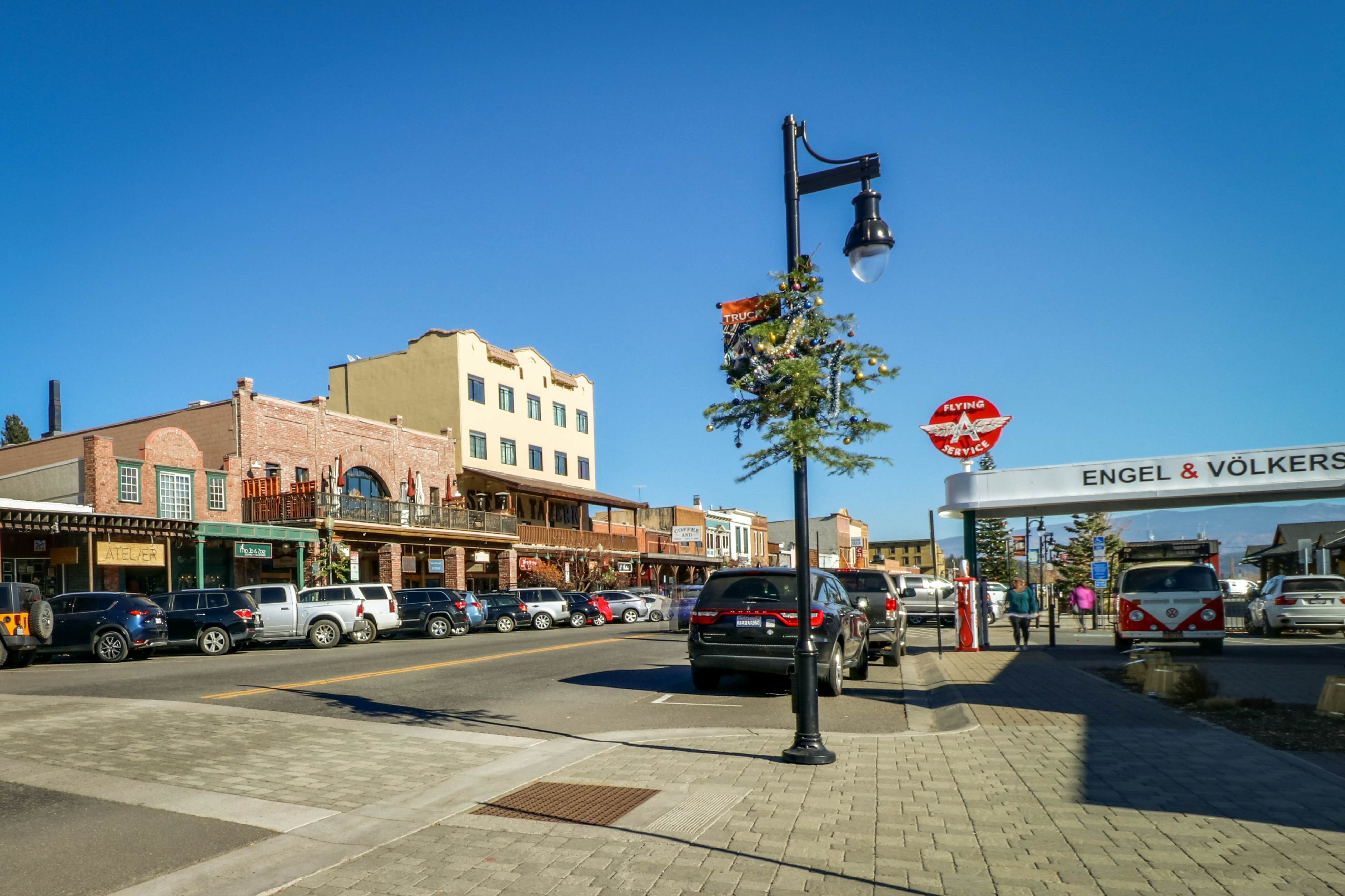 Inviting, Comfortable Mountain Home