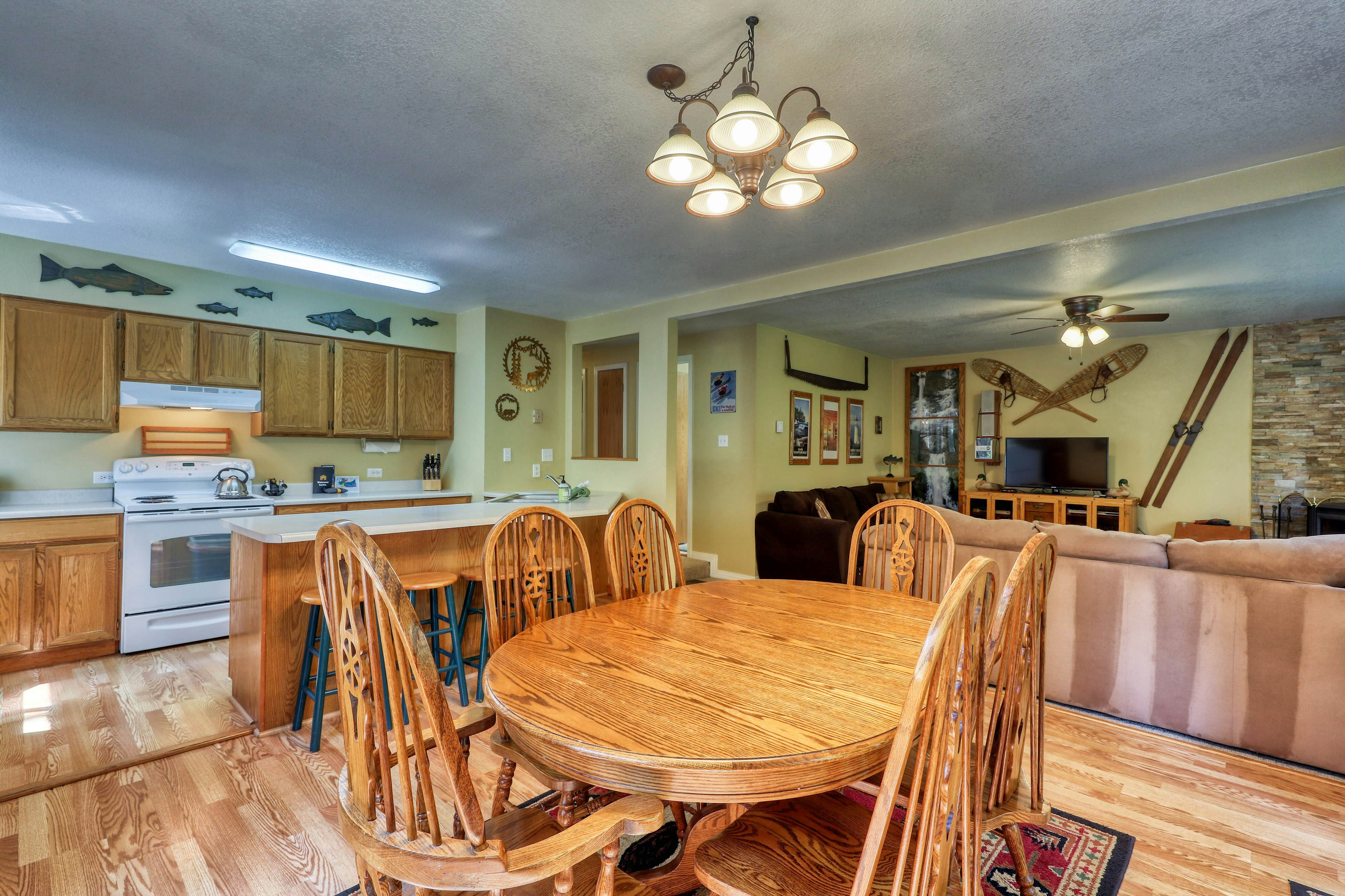 Aspen Village Golf Course Condo Snowshoes 2 BD McCall, ID Vacation