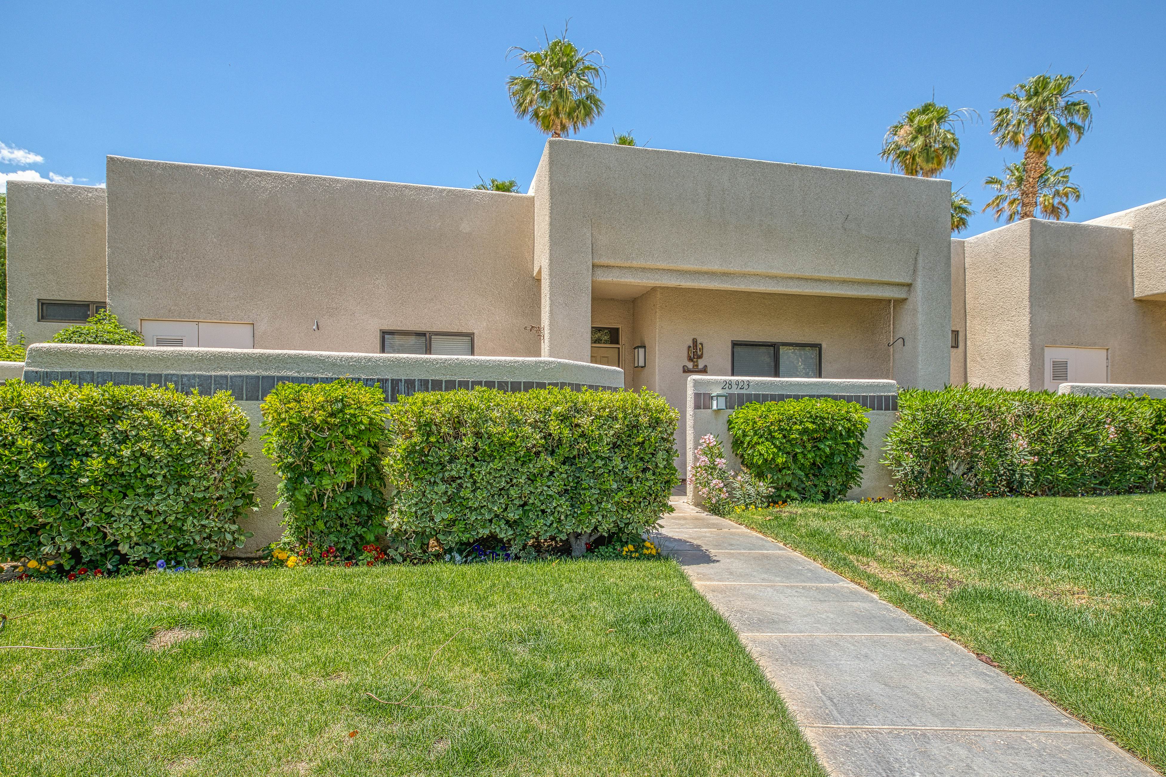 Cathedral City Getaway