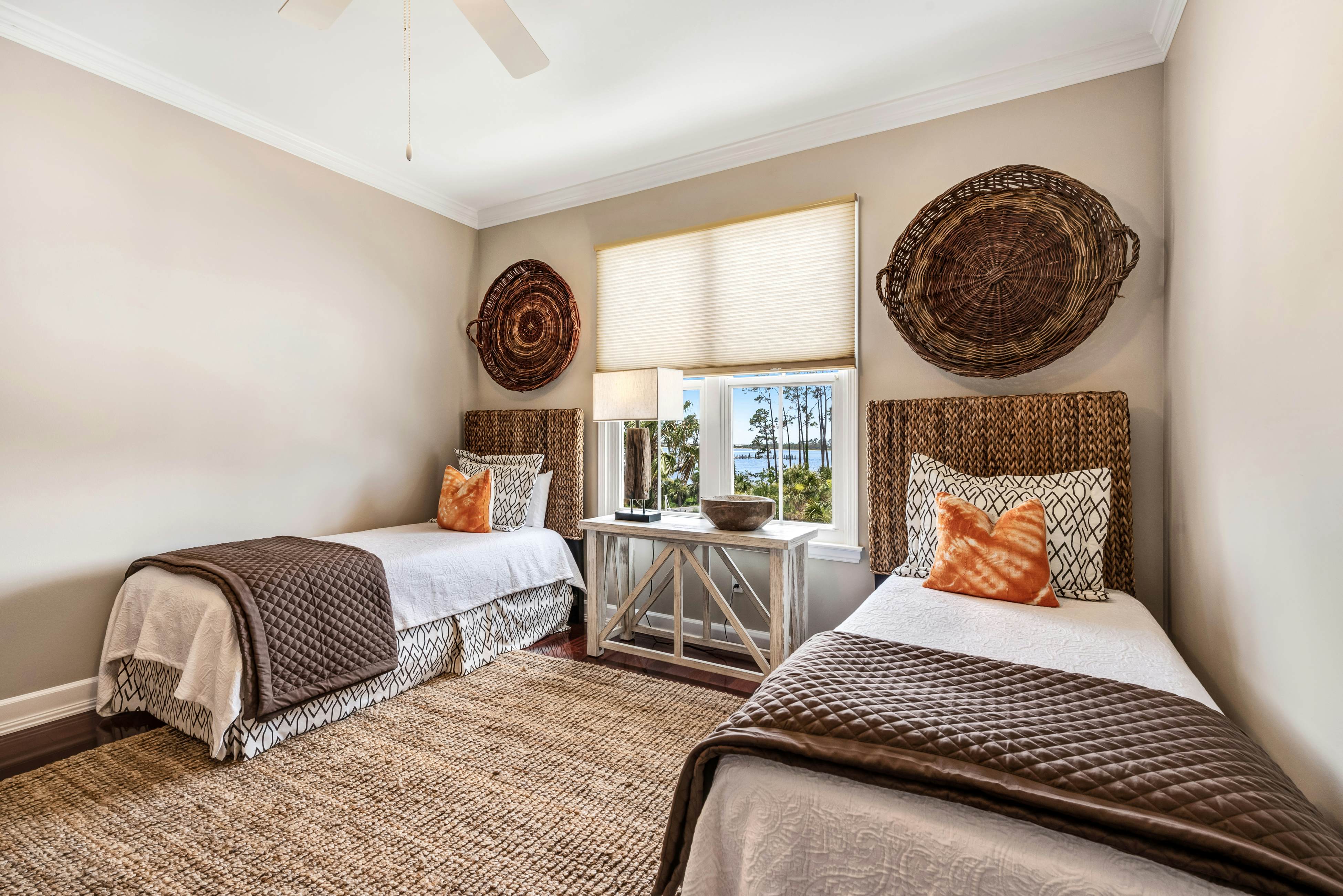 Reflections at Bay Point 301