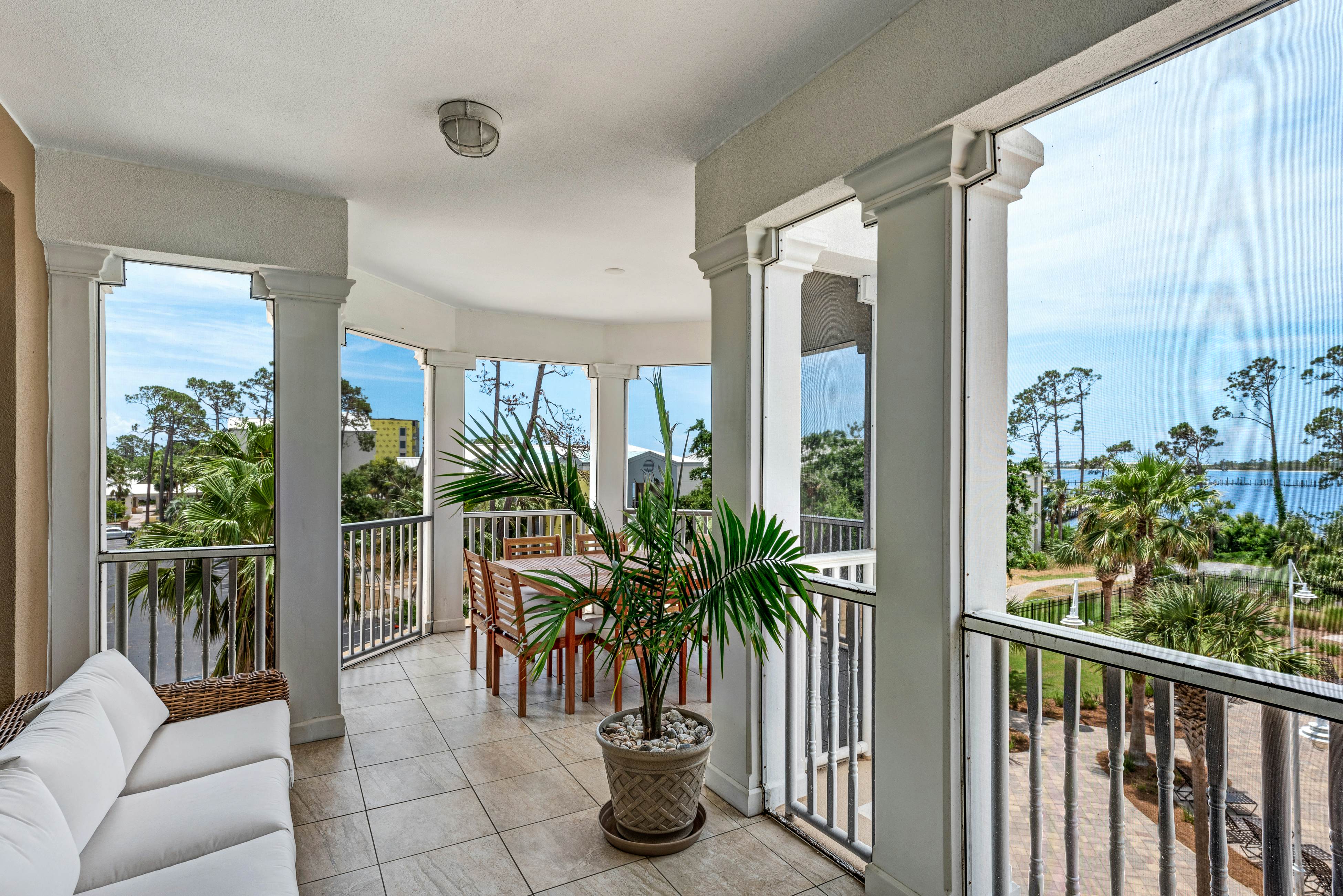 Reflections at Bay Point 301