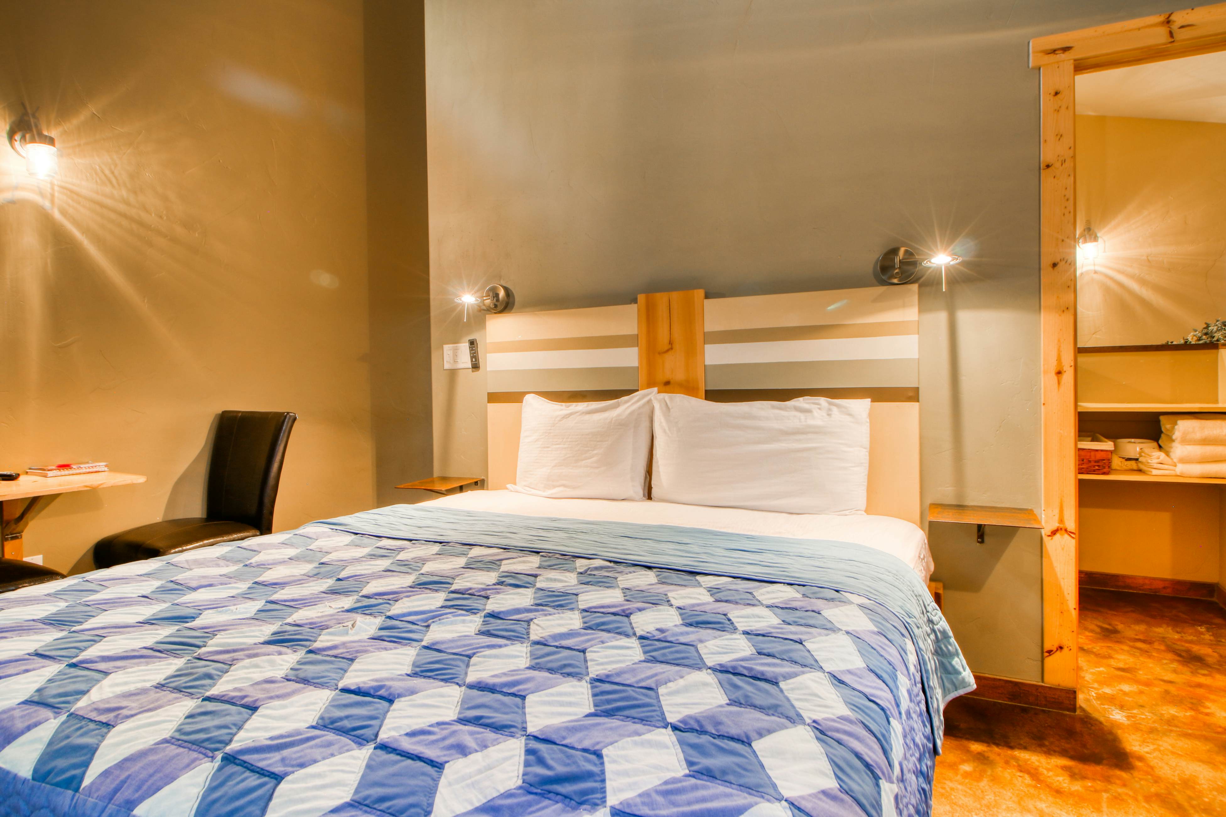 Creekside Cowa-Bungalow