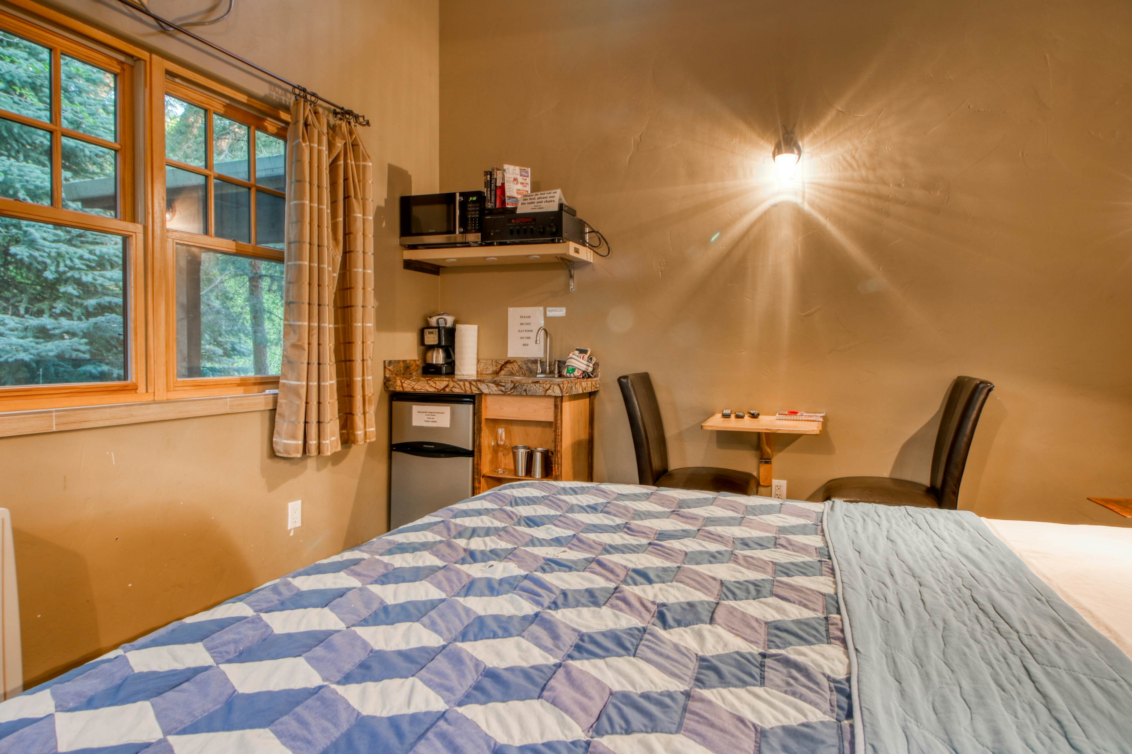 Creekside Cowa-Bungalow