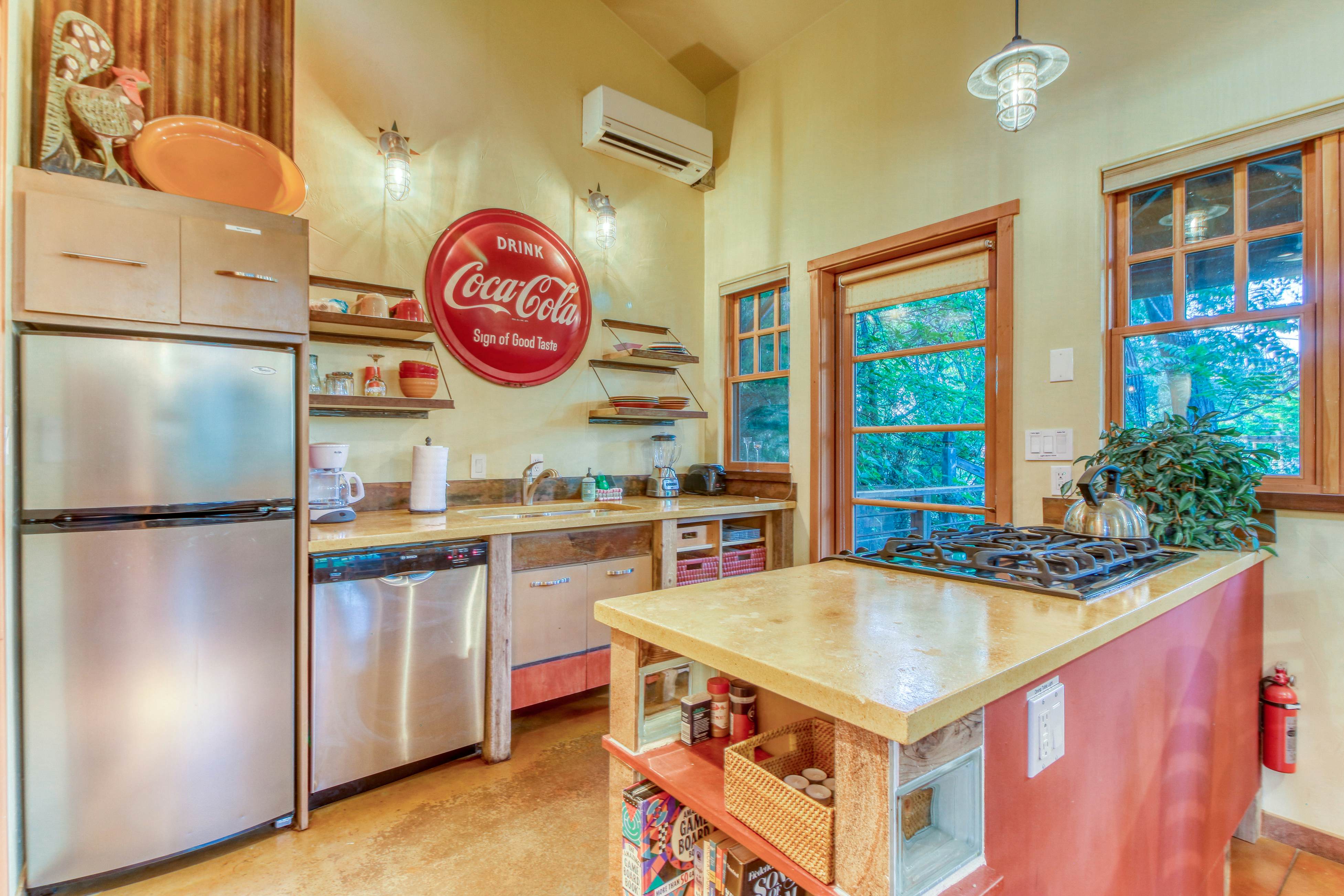 Creekside Guest Cottage