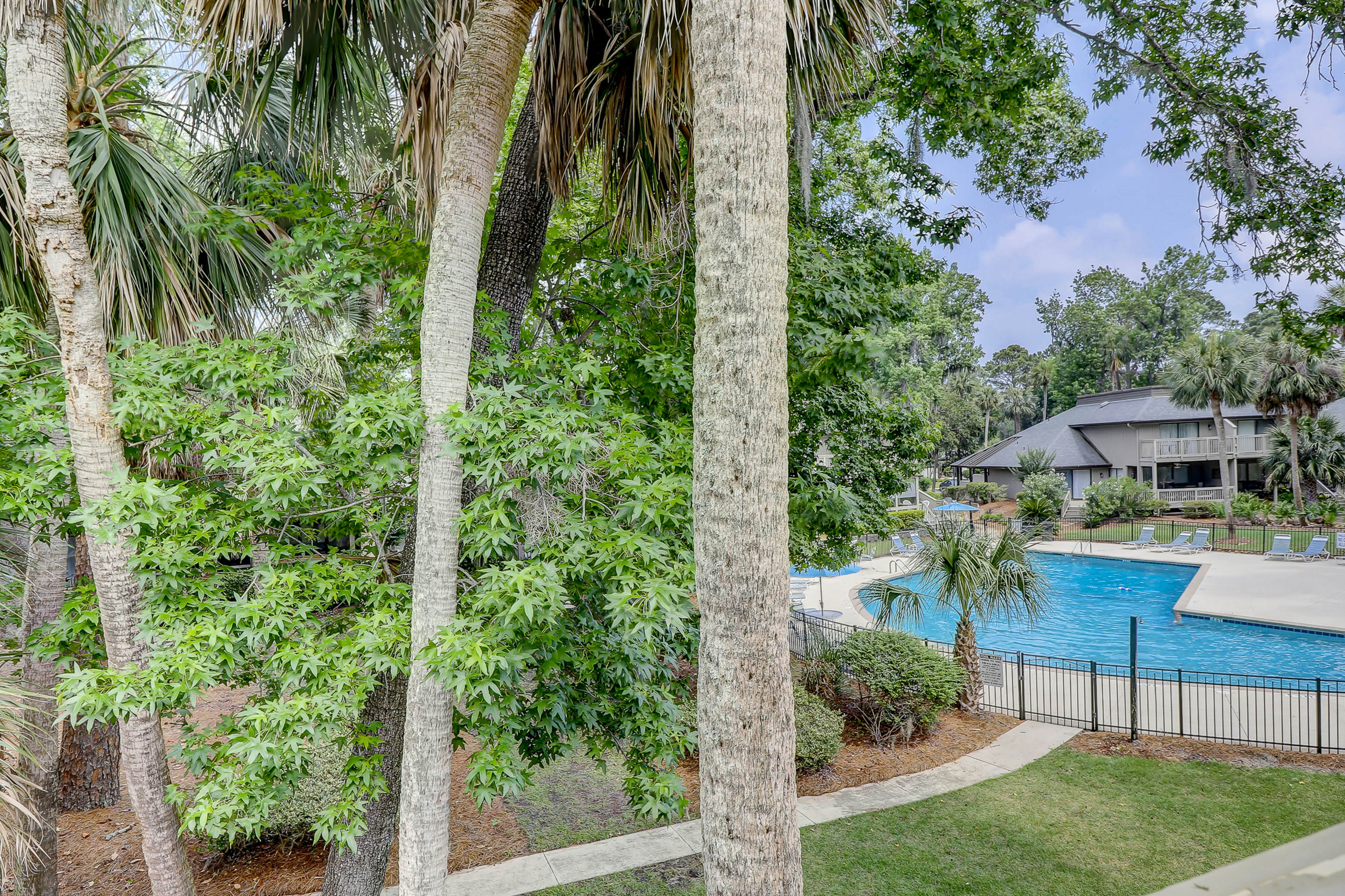 Tennismaster 303 2 BD Hilton Head, SC Vacation Rental Vacasa