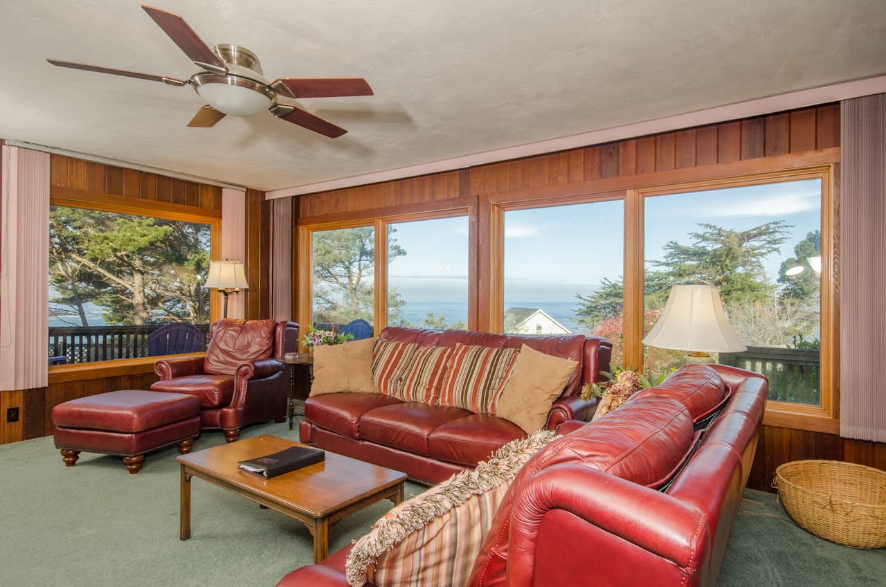 Headlands Cove 3 BD Vacation Rental in Mendocino, CA Vacasa