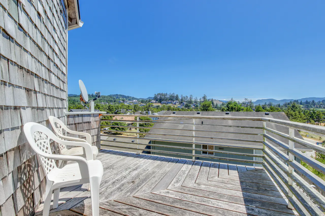 Pacific Suites 4 BD Vacation Rental in Pacific City, OR Vacasa