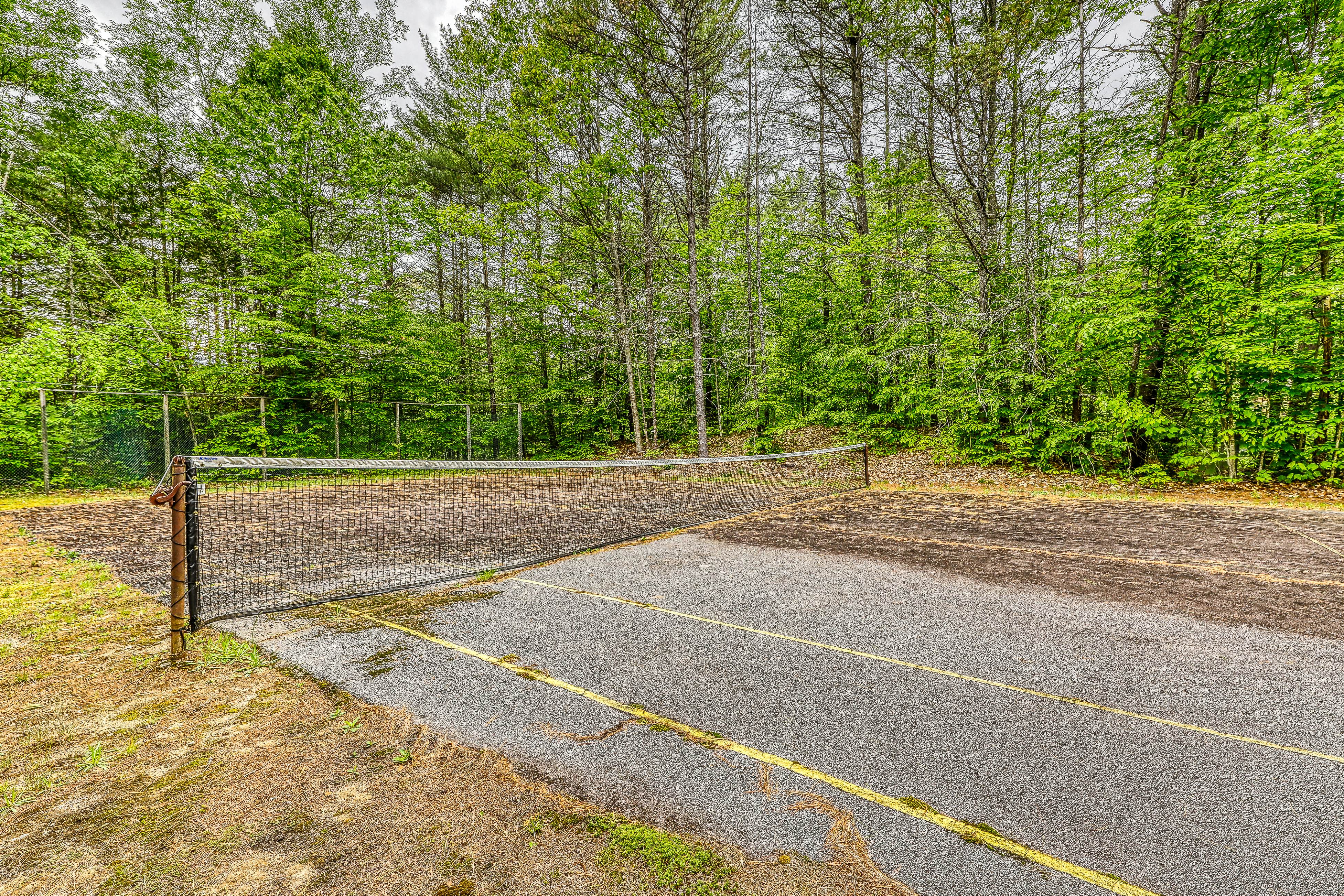 The Lakeside White House