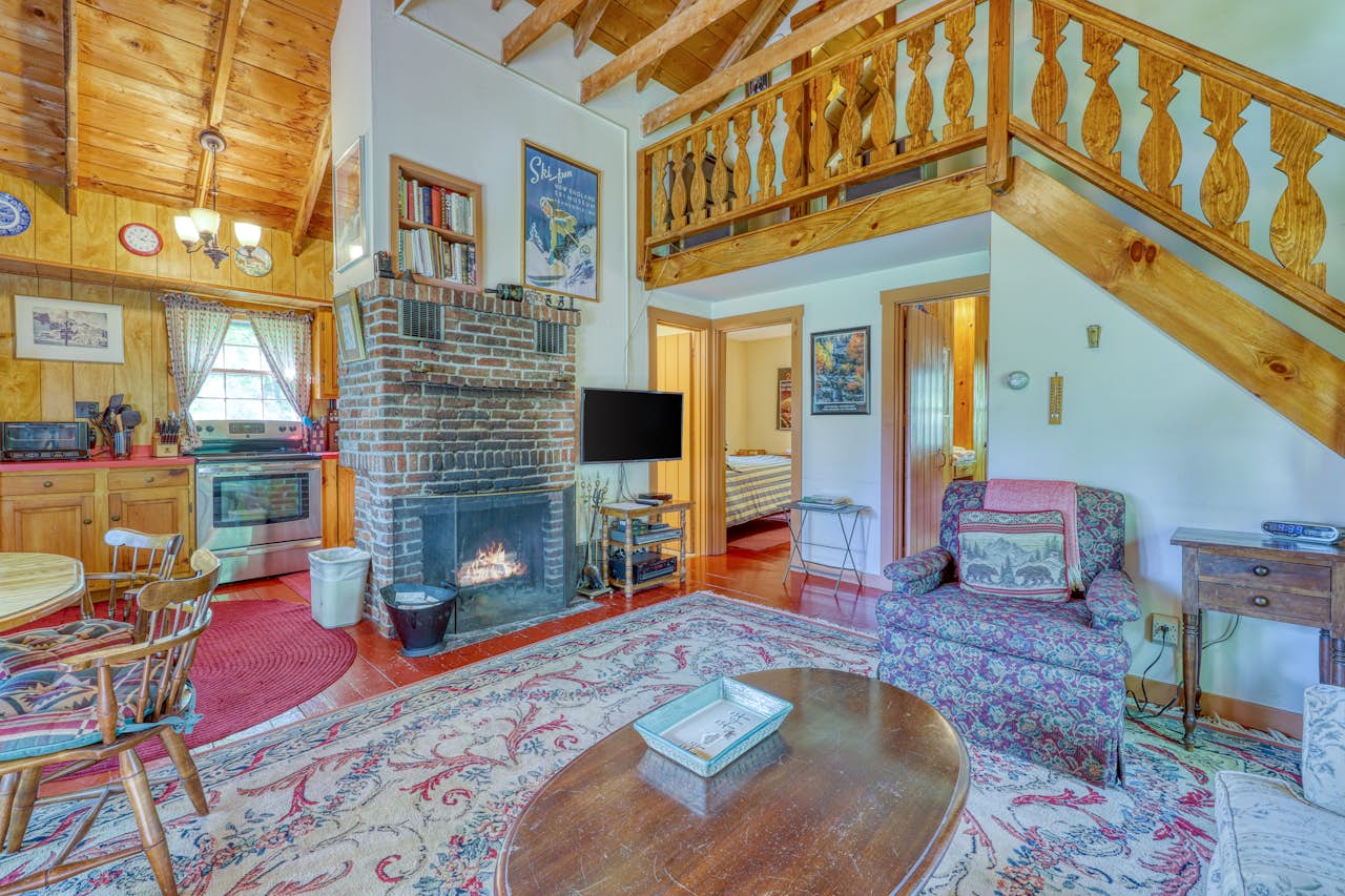 Emmon's Mittersill Village Chalet 3 BD Franconia, NH Vacation Rental
