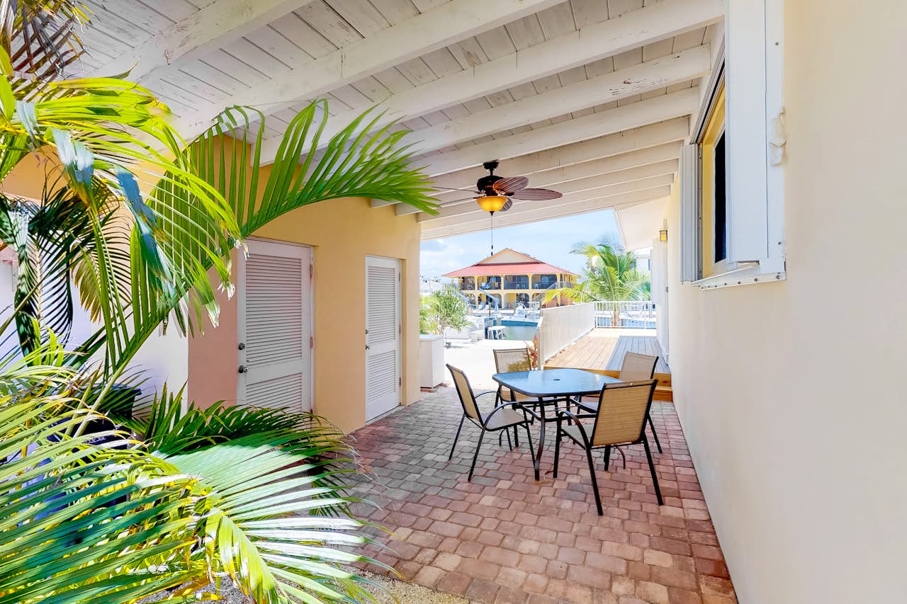 Ninth Street Getaway 2 BD Vacation Rental in Key Colony Beach, FL