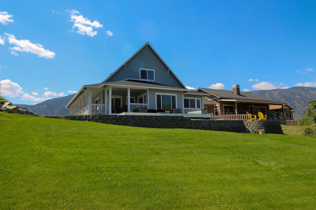 Manson's Arrowhead Lake House 4 BD Vacation Rental in Manson, WA Vacasa