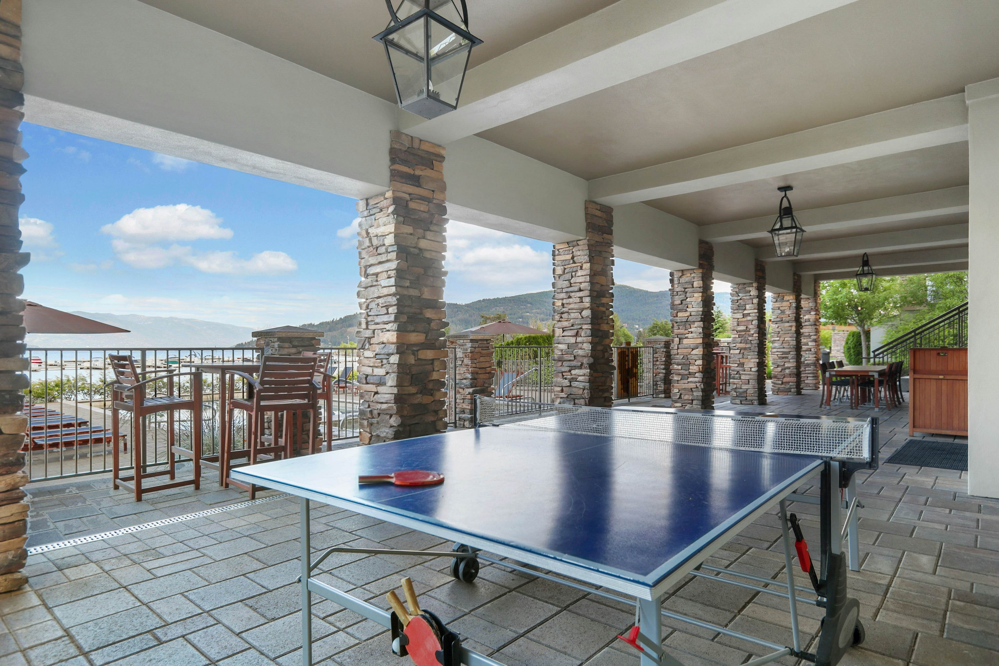 Seasons 331 - Penthouse