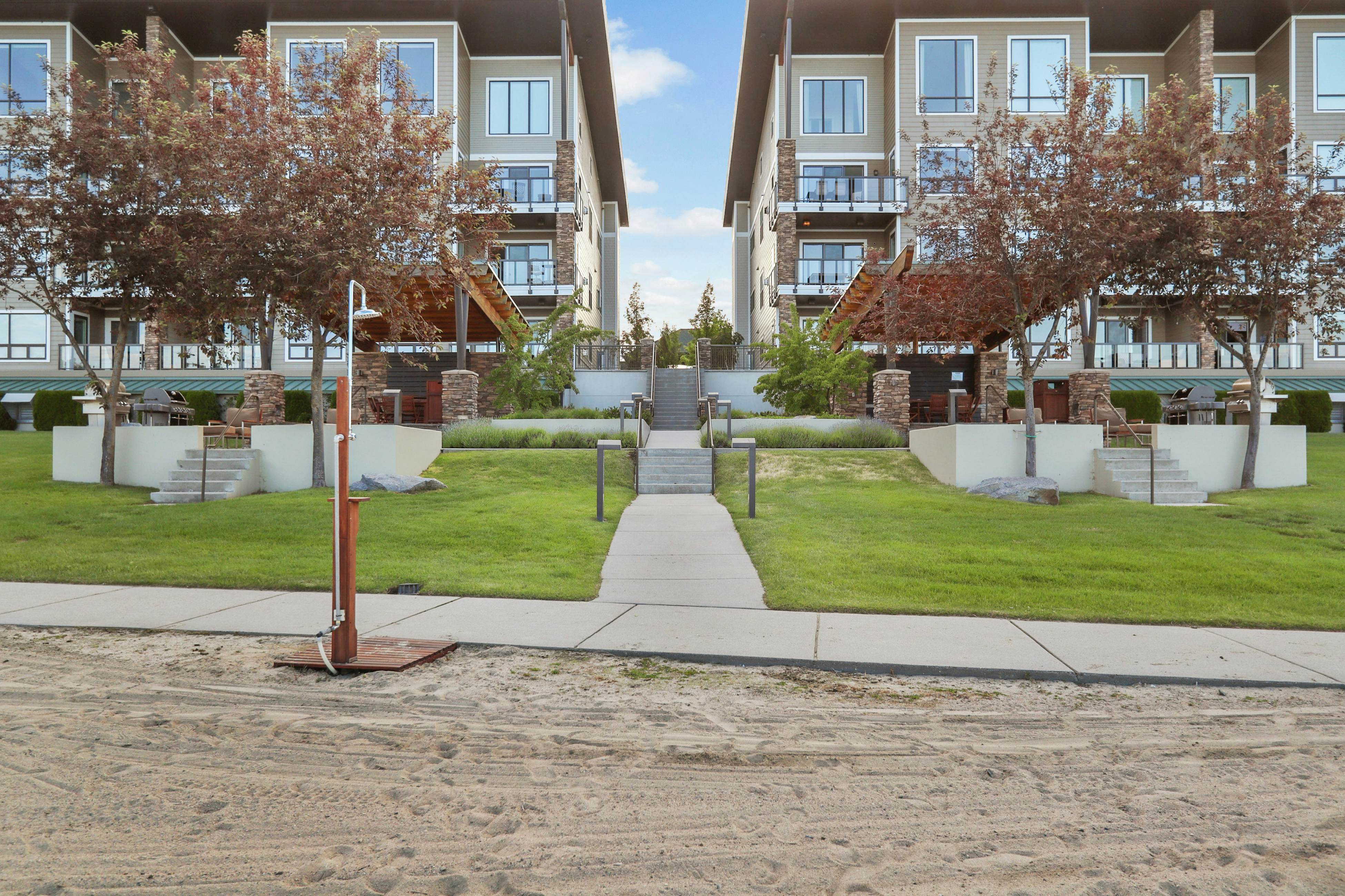 Seasons 331 - Penthouse