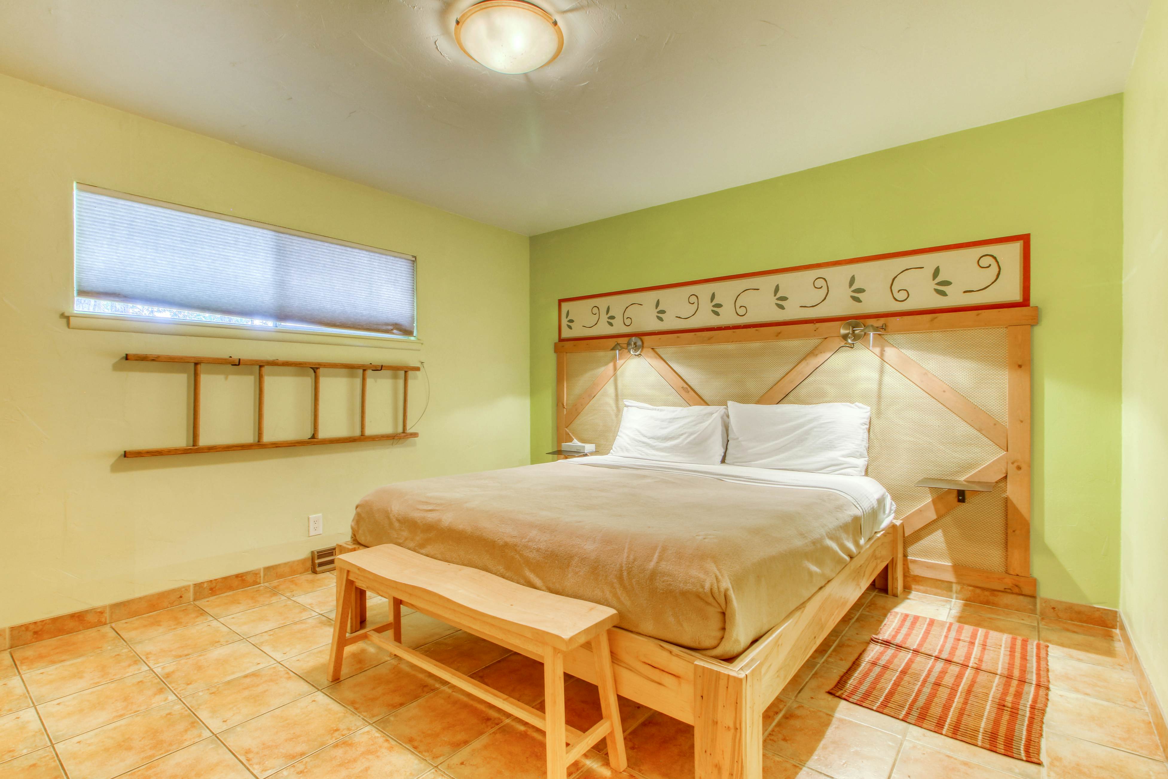 Creekside Juanita's Place