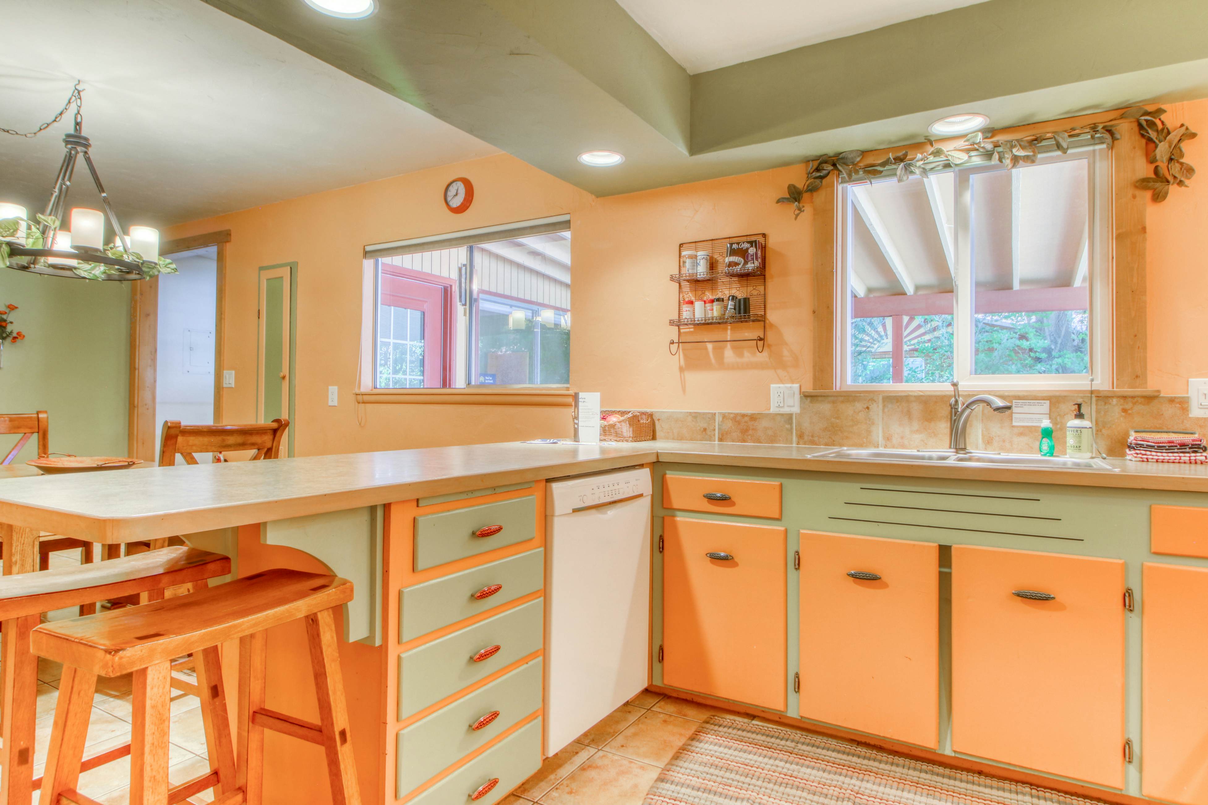 Creekside Juanita's Place