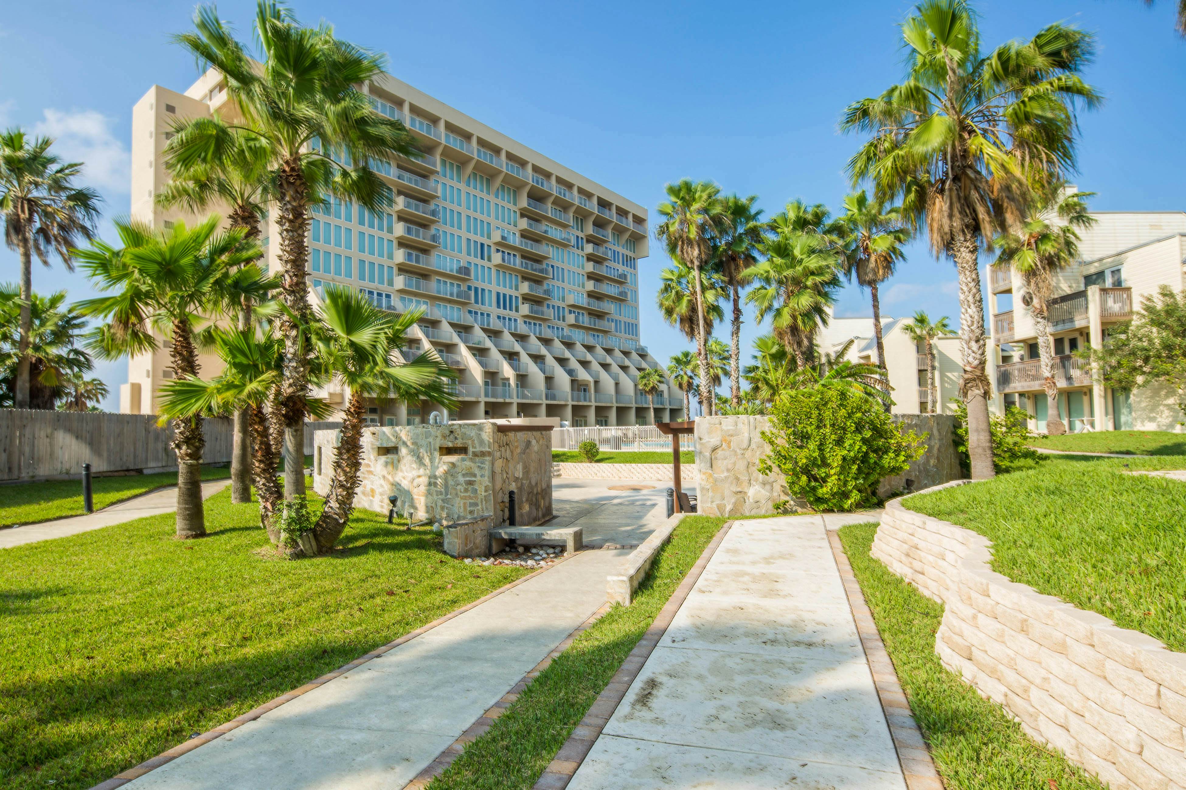 Solare Garden Villa 771F