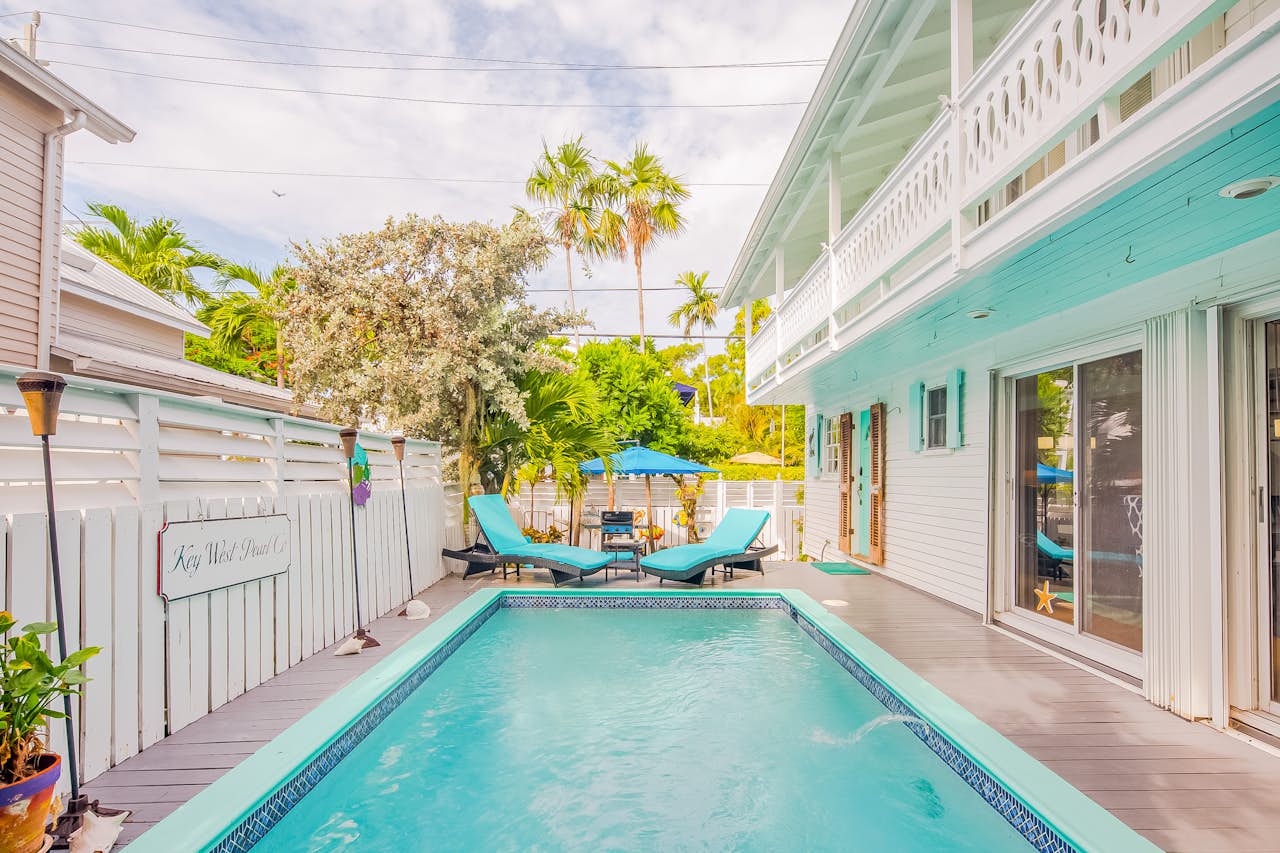 Seaport Retreat 3 Bd Vacation Rental In Key West Fl Vacasa