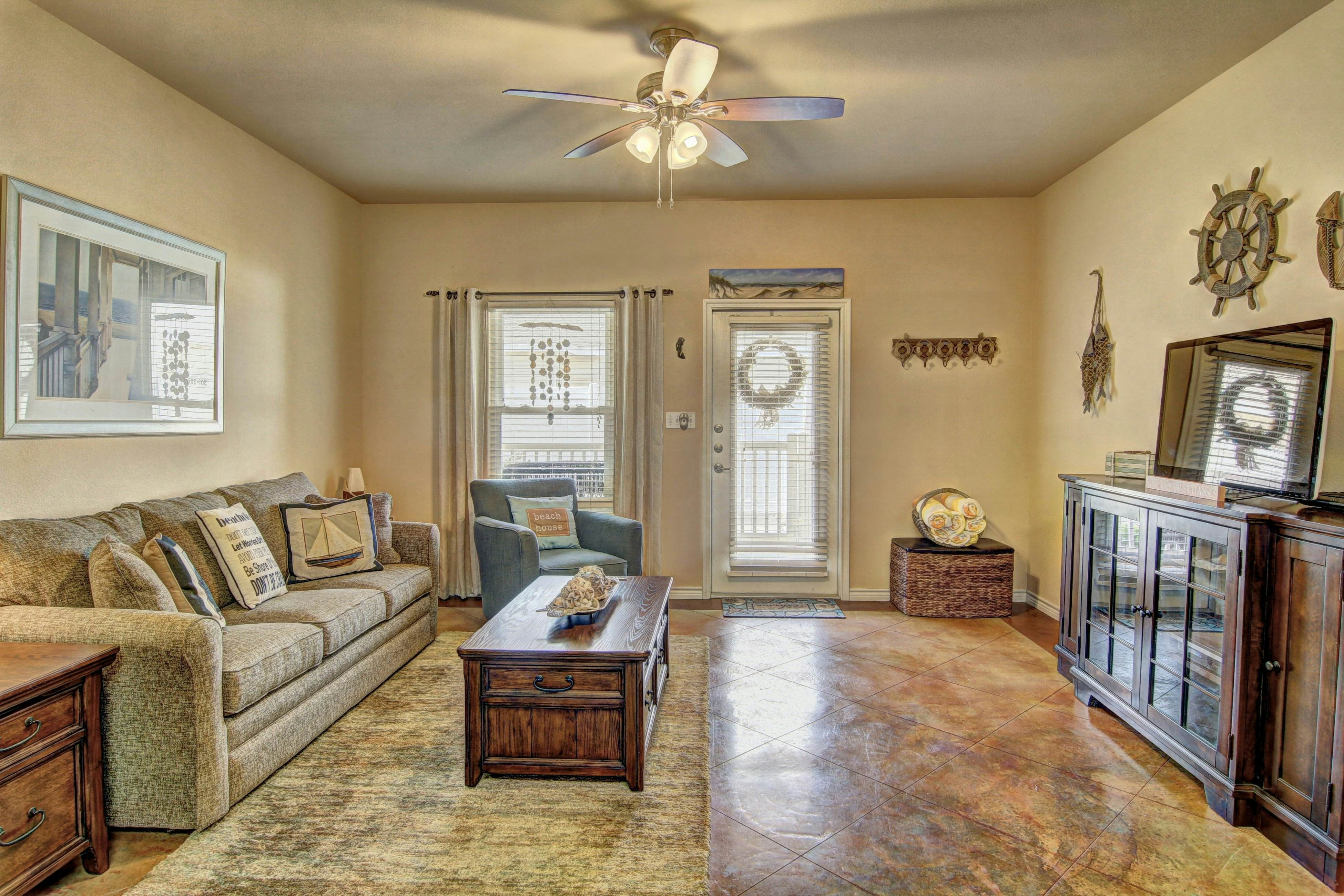 Palm Bay Condo Rentals, Vacation Rentals Corpus Christi, TX Vacasa