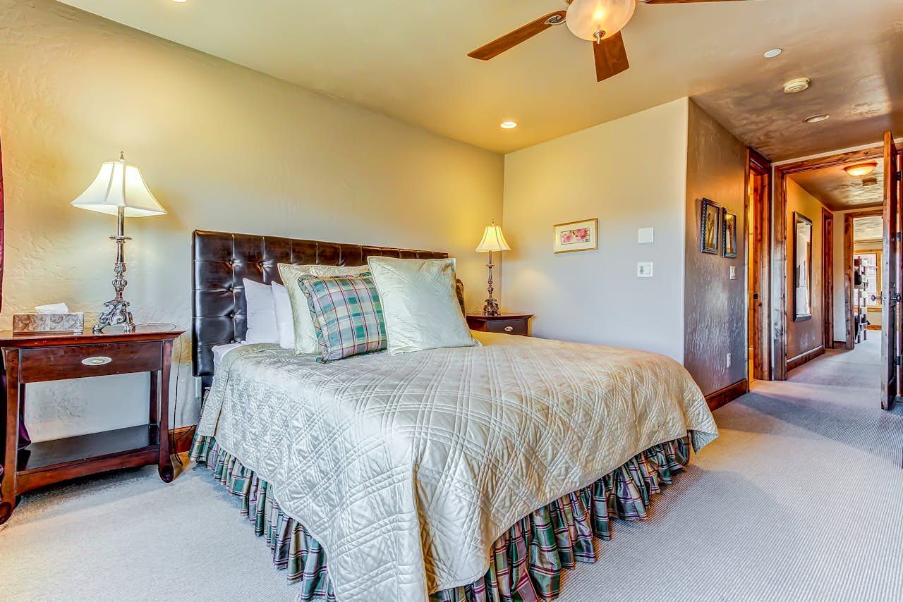 Slopes and Shores at Jordanelle 1 4 BD Vacation Rental in Heber City