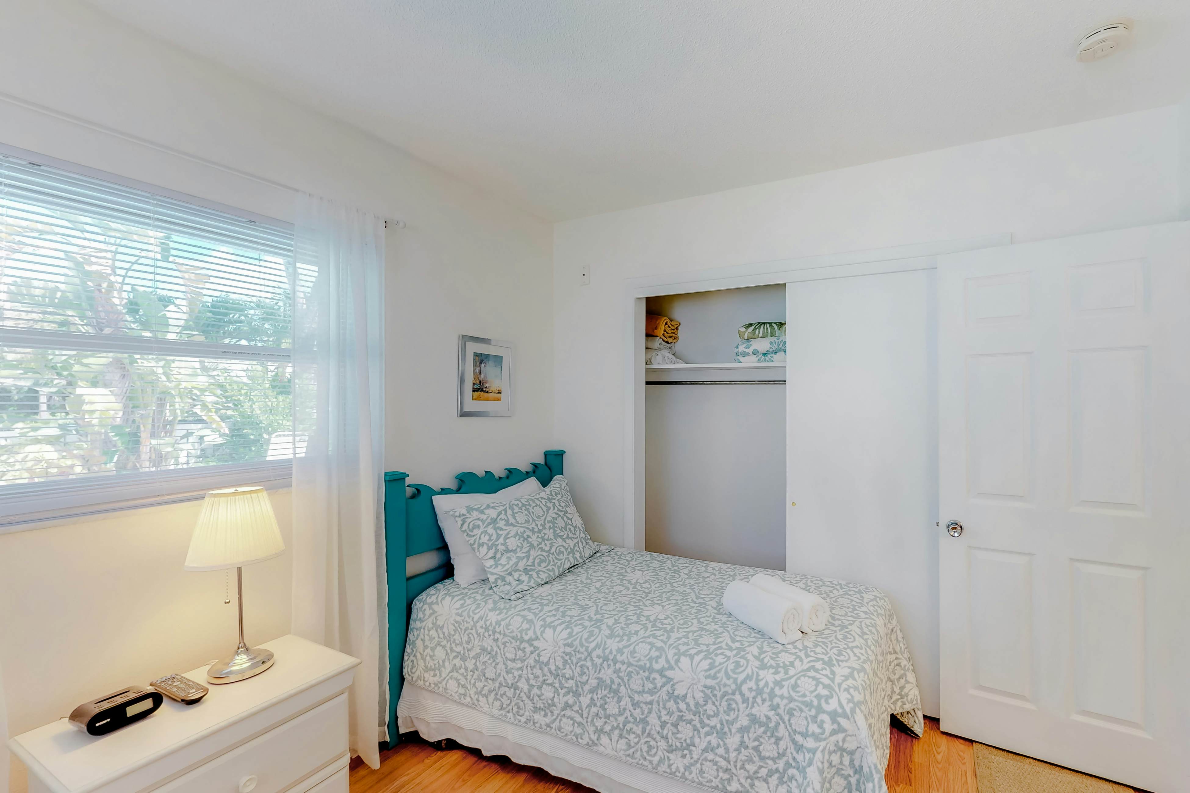 Blue Wave Villa West