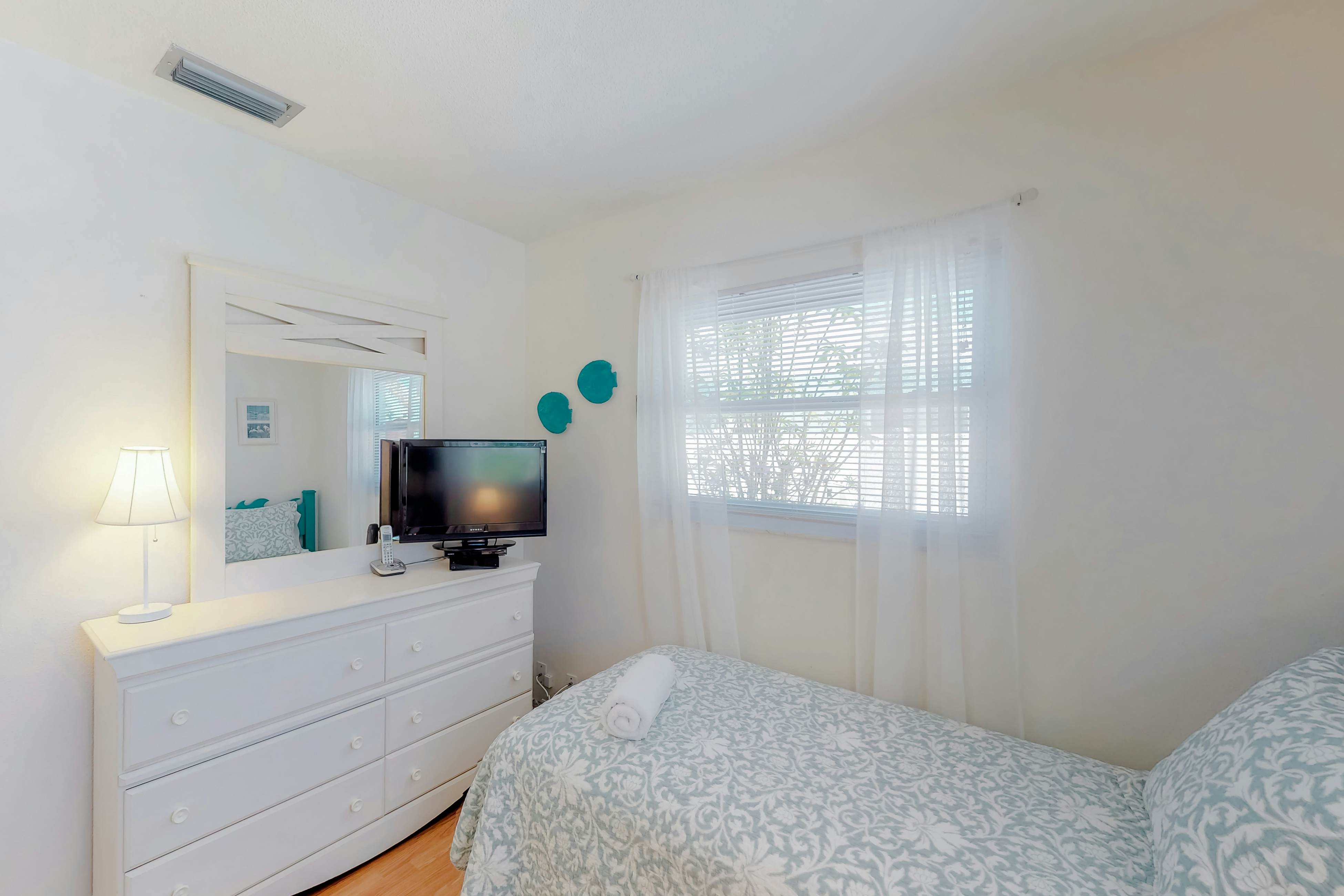 Blue Wave Villa West