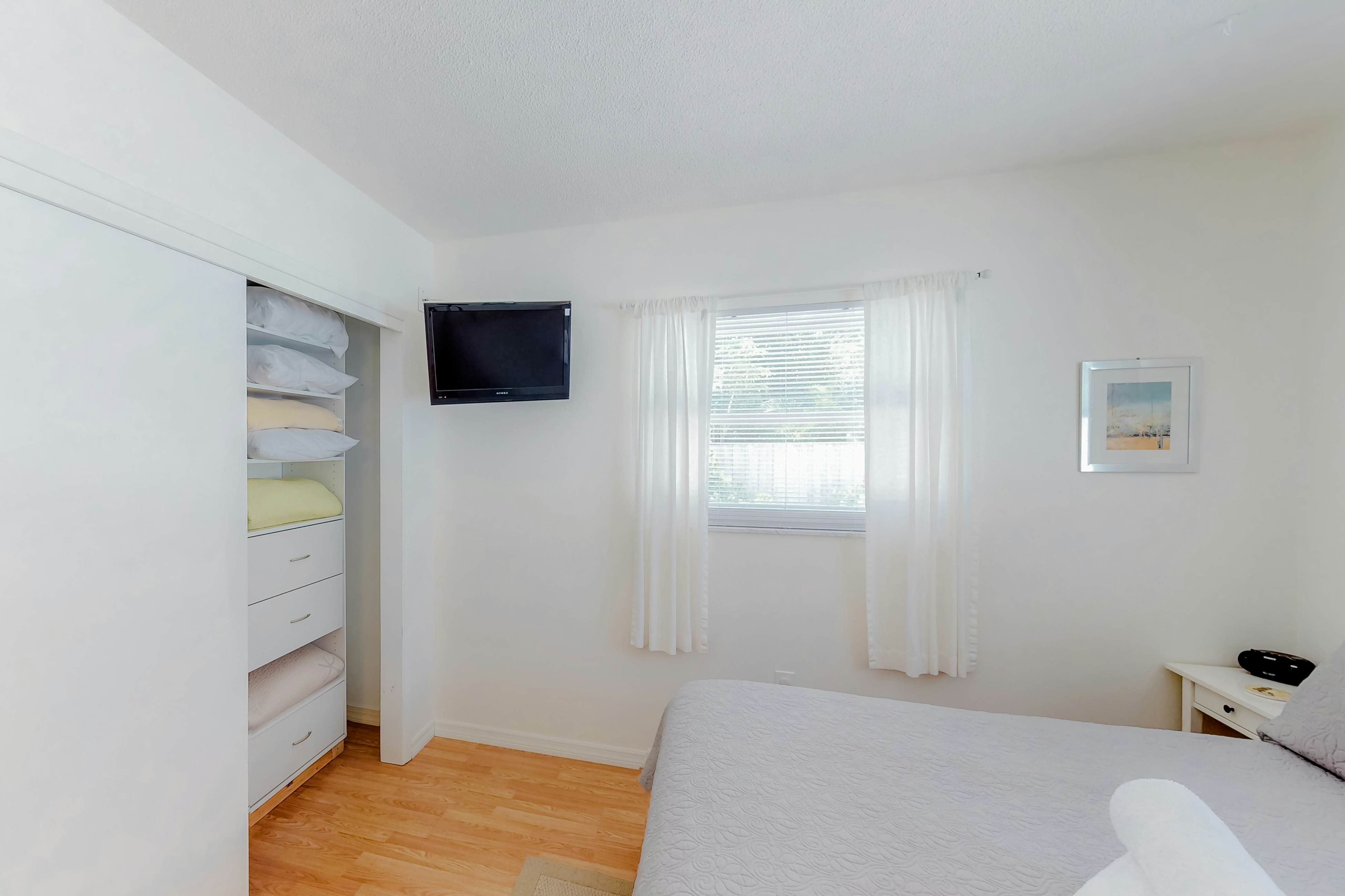 Blue Wave Villa West