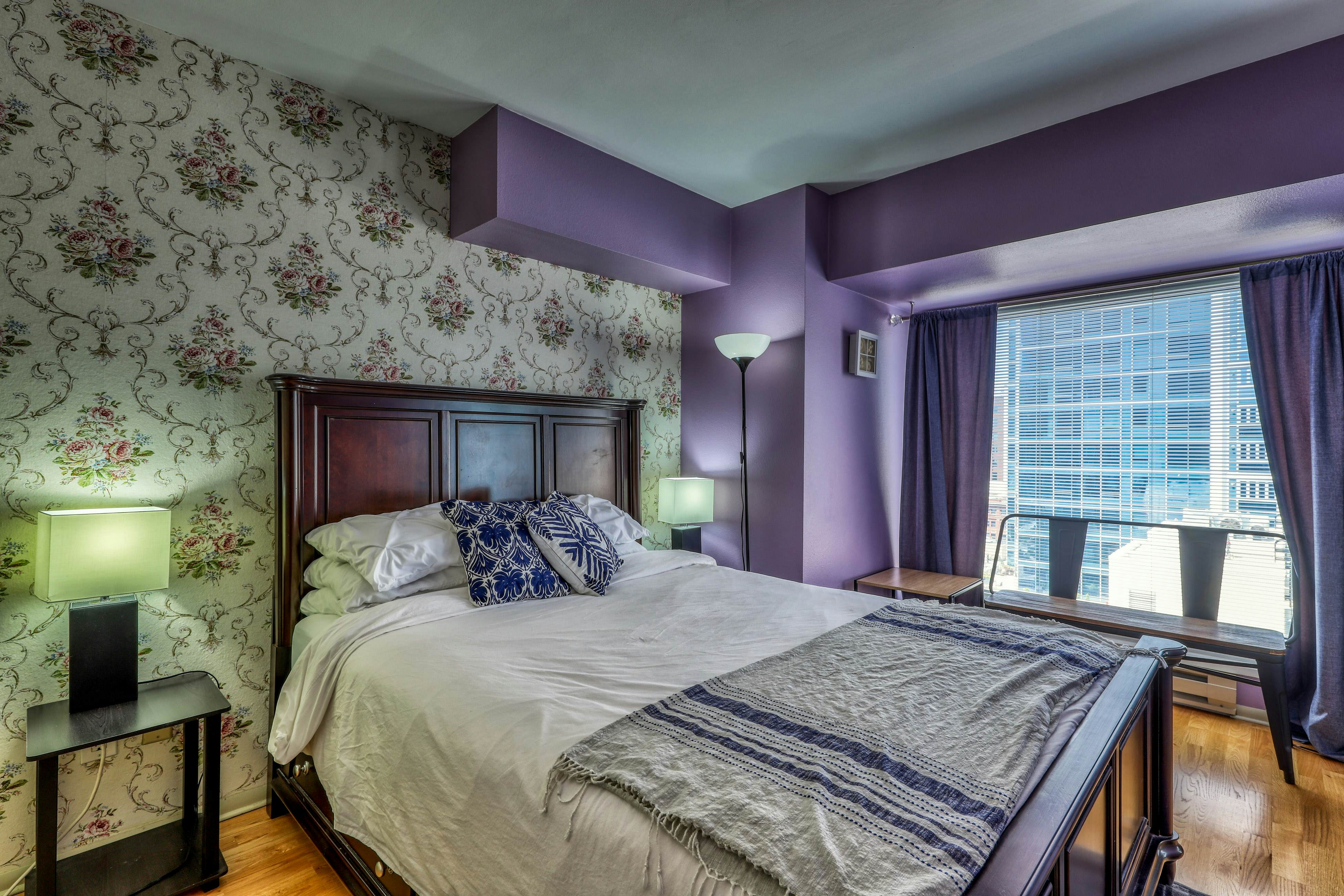 Newmark Tower Seattle Suite