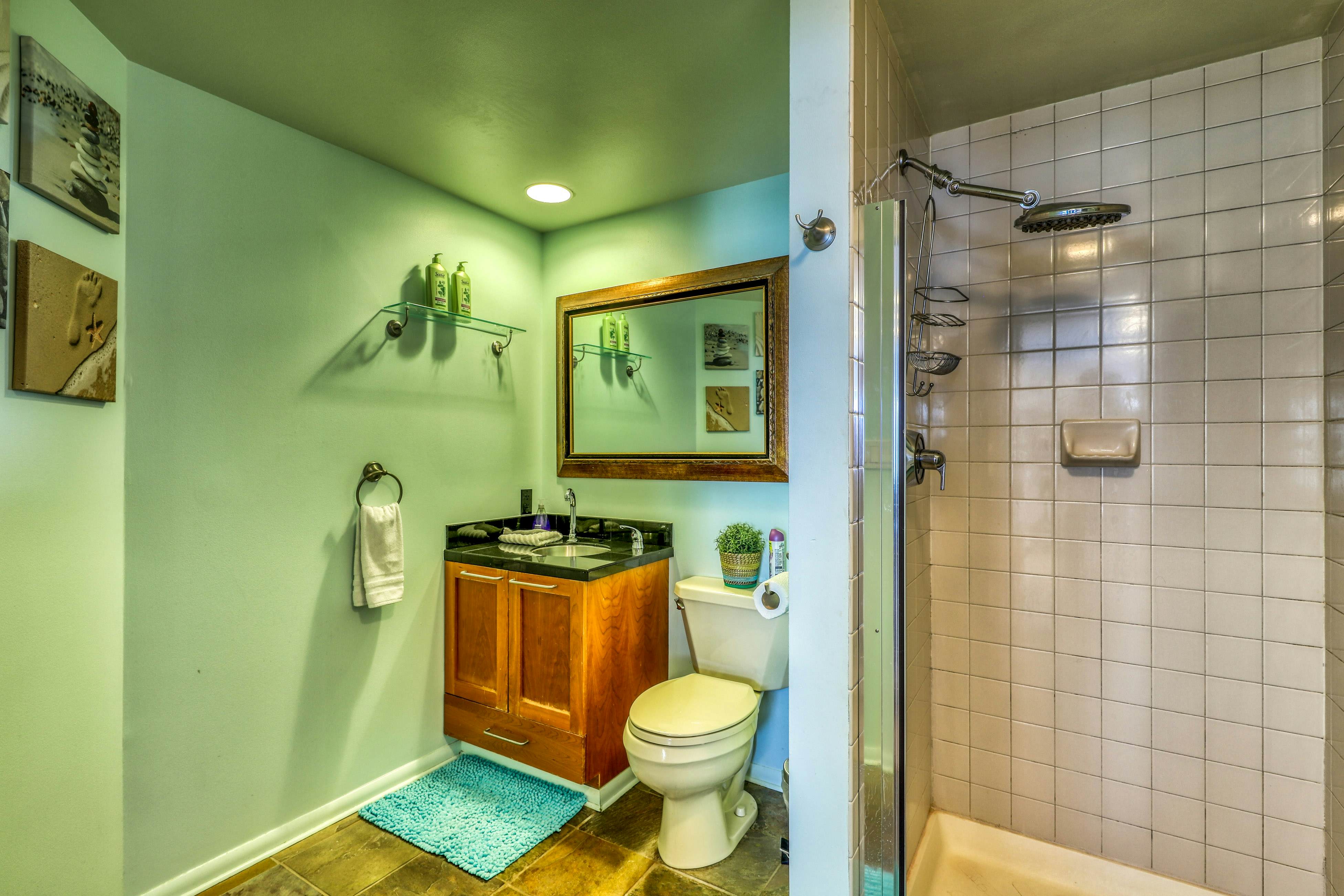 Newmark Tower Seattle Suite