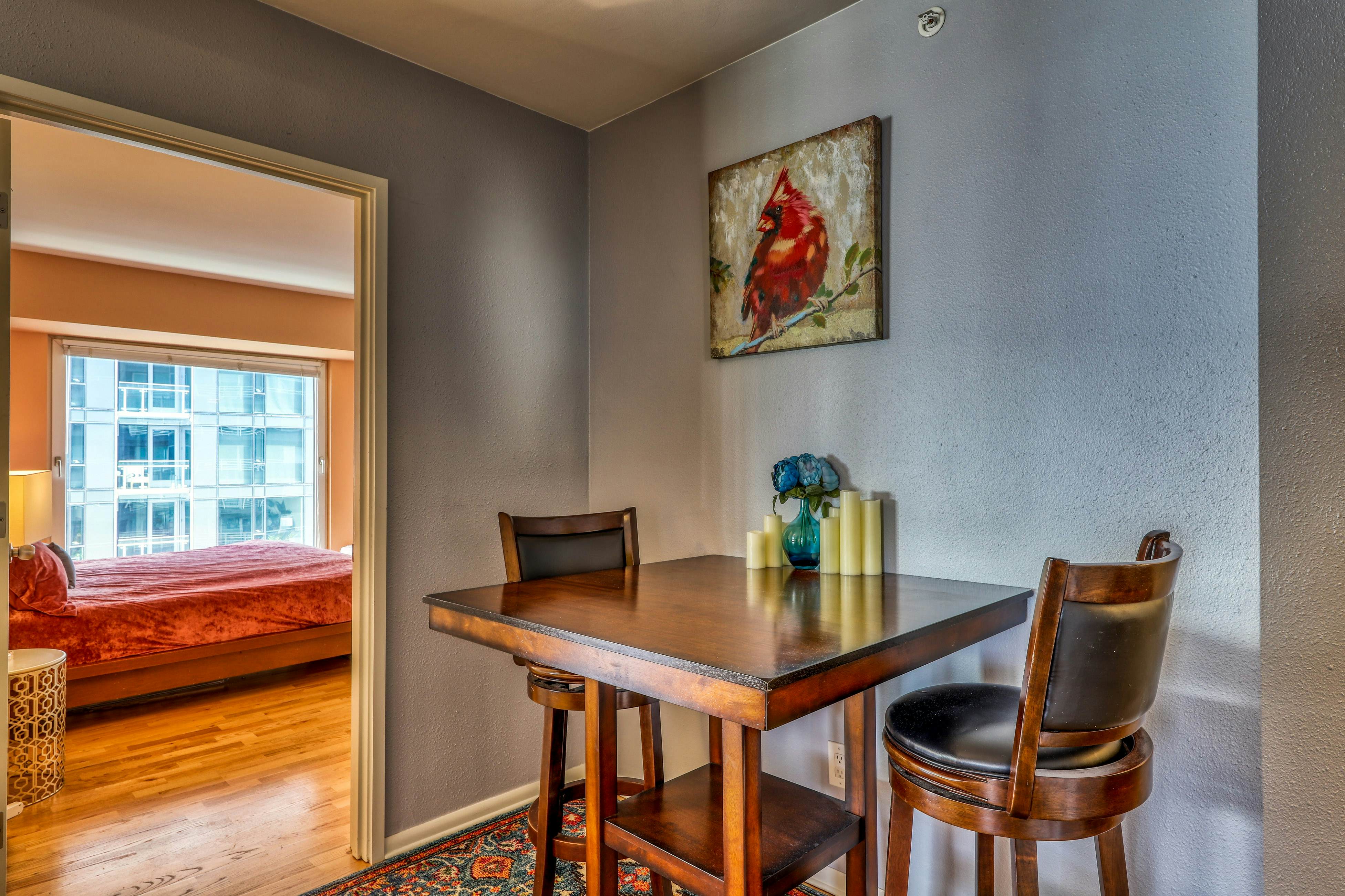 Newmark Tower Seattle Suite