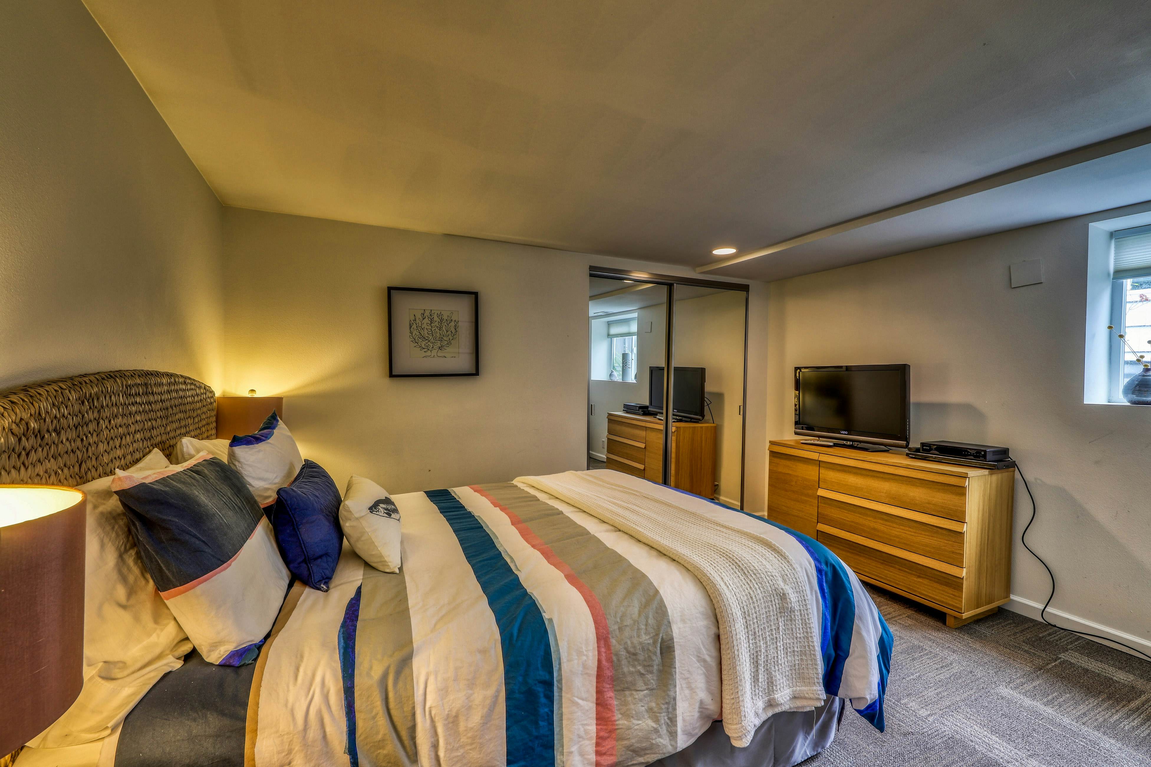 Alki Beach House 3 BD Seattle, WA Vacation Rental Vacasa