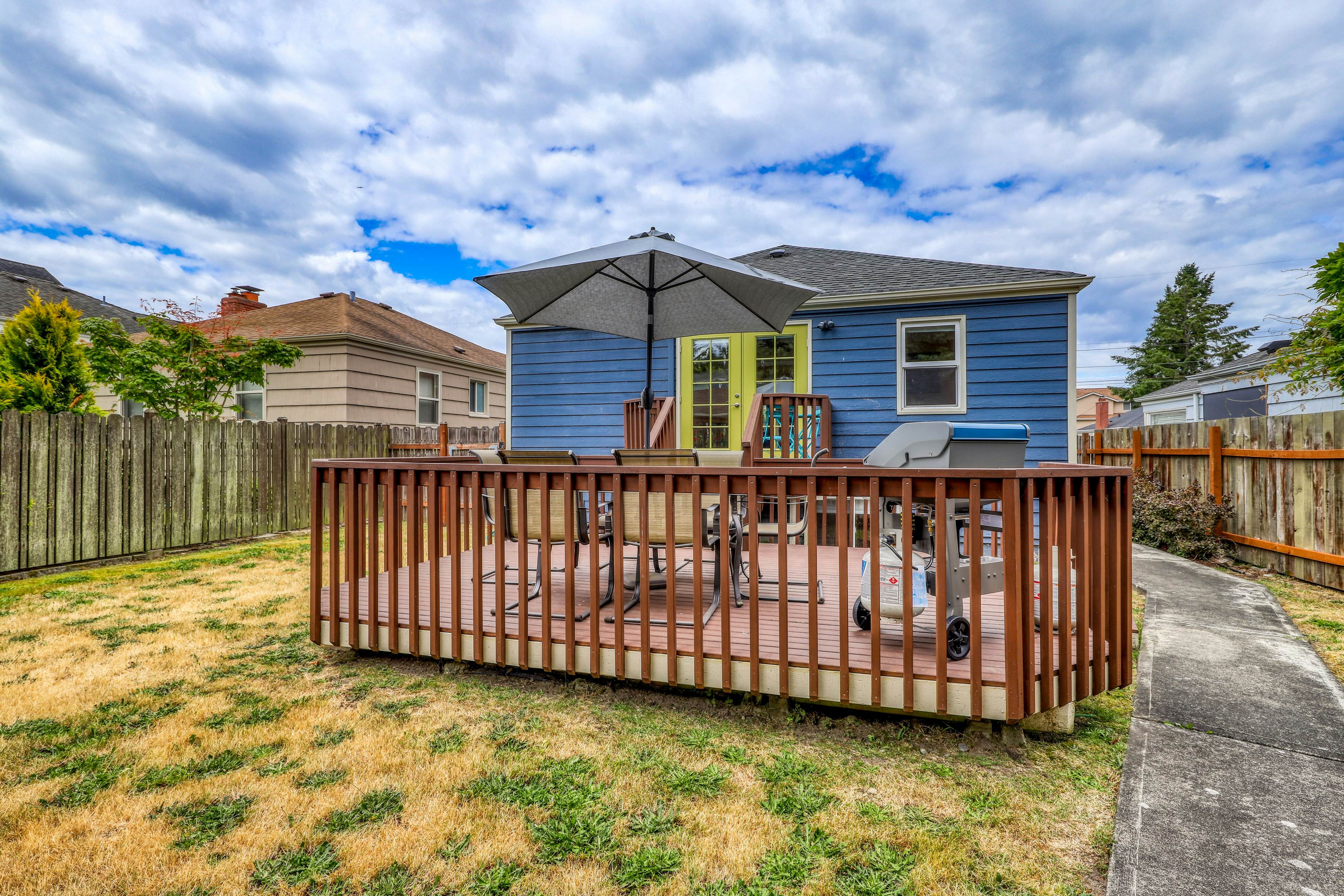 Alki Beach House 3 BD Seattle, WA Vacation Rental Vacasa